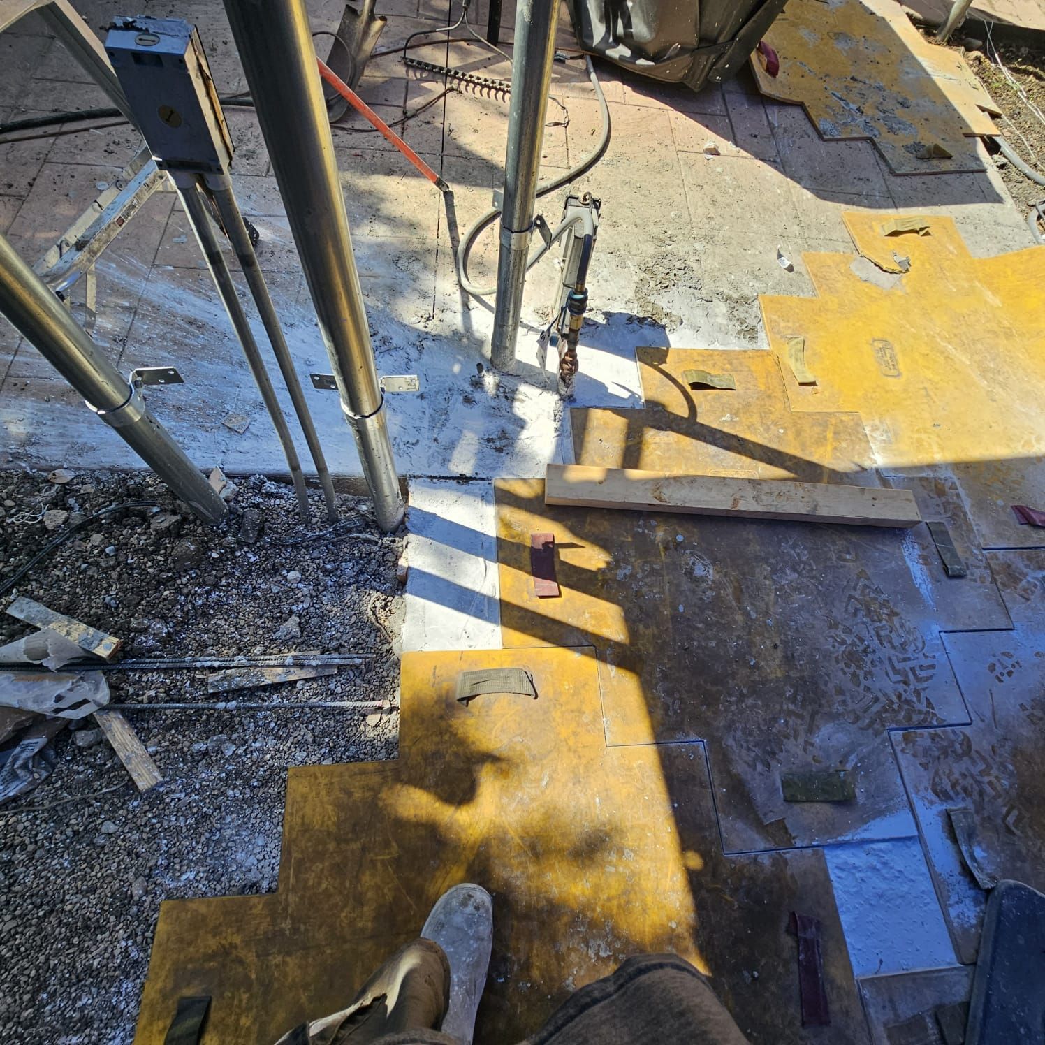 Fence & Concrete Patio by EL-GC LLC 