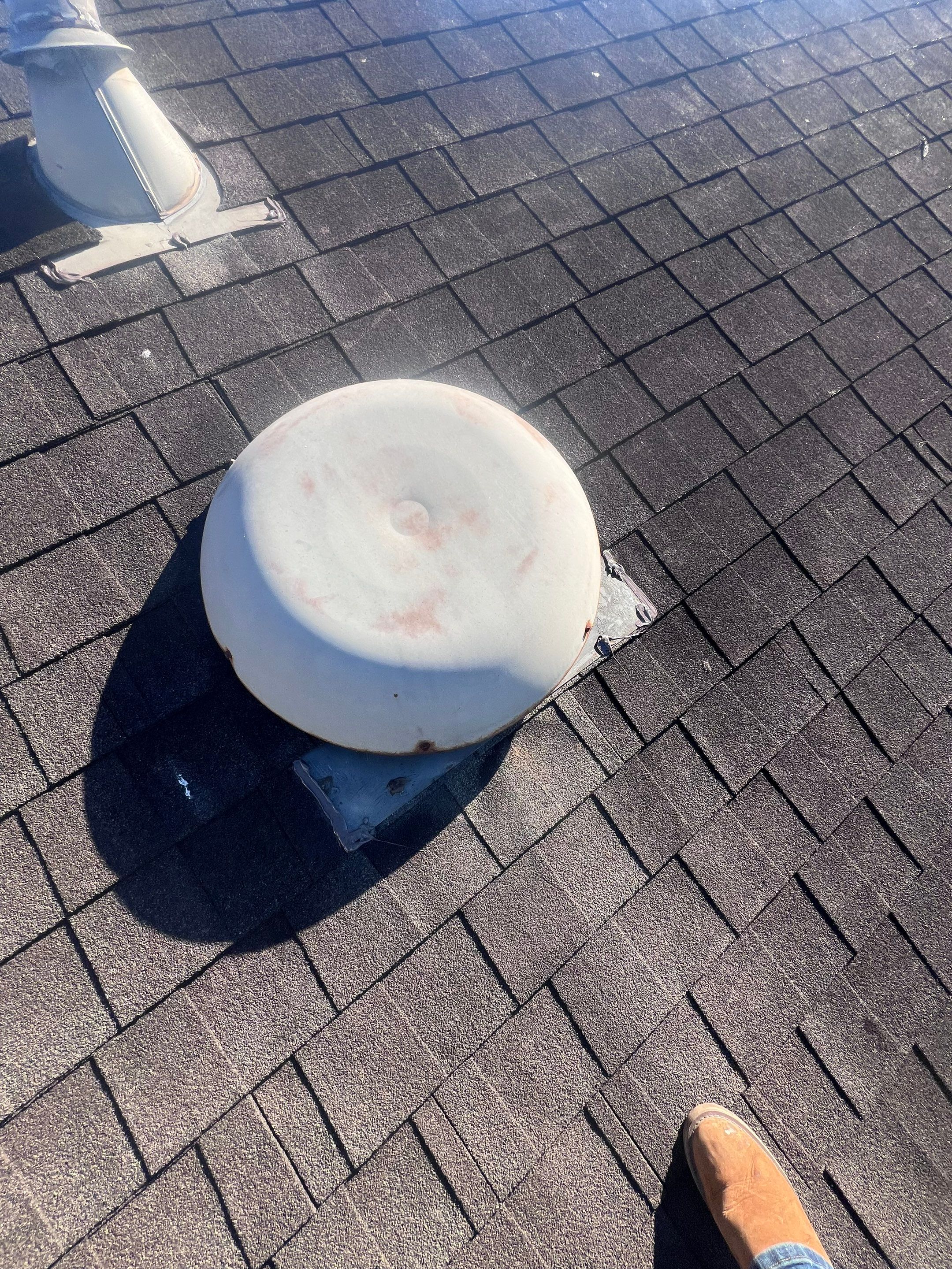 Residential Roofing Installation using Owen's Corning Duration (Lifetime) Shingles by Roof Repair Company