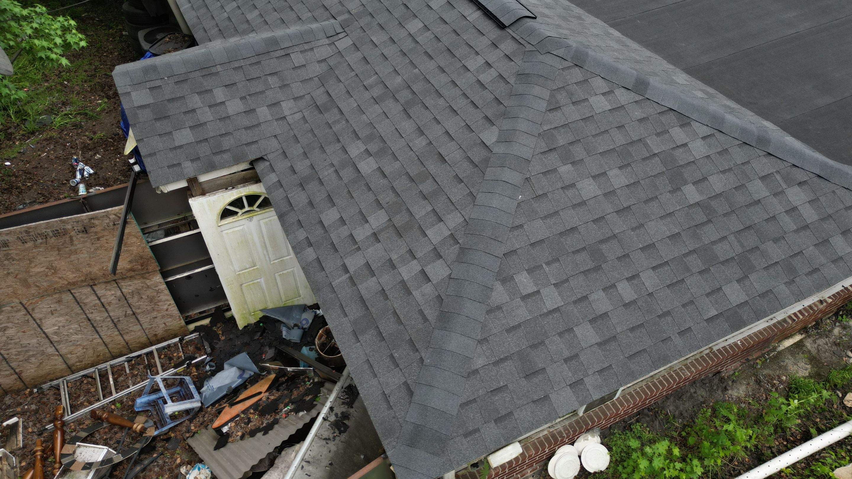 Superior Roofing Solutions: Atlas Pinnacle Pristine Installation by Talya Roofing