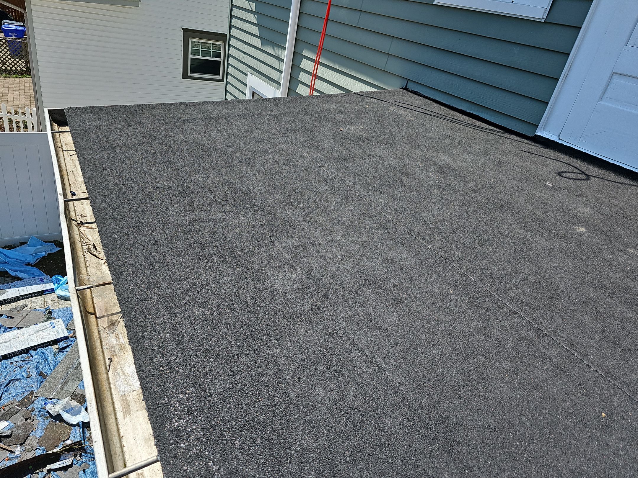 ATLAS PINNACLE COLOR: COASTAL GRANITE DRIP EDGE: WHITE by Eagle Eye Roofing