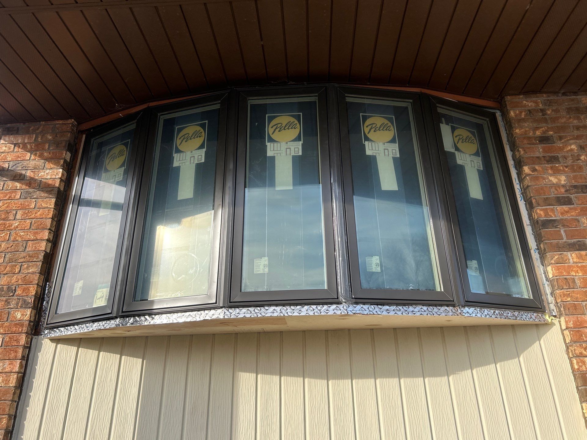 Custom Bay & Bow Window Upgrade with Pella Lifestyle Series by United Windows and Siding LLC
