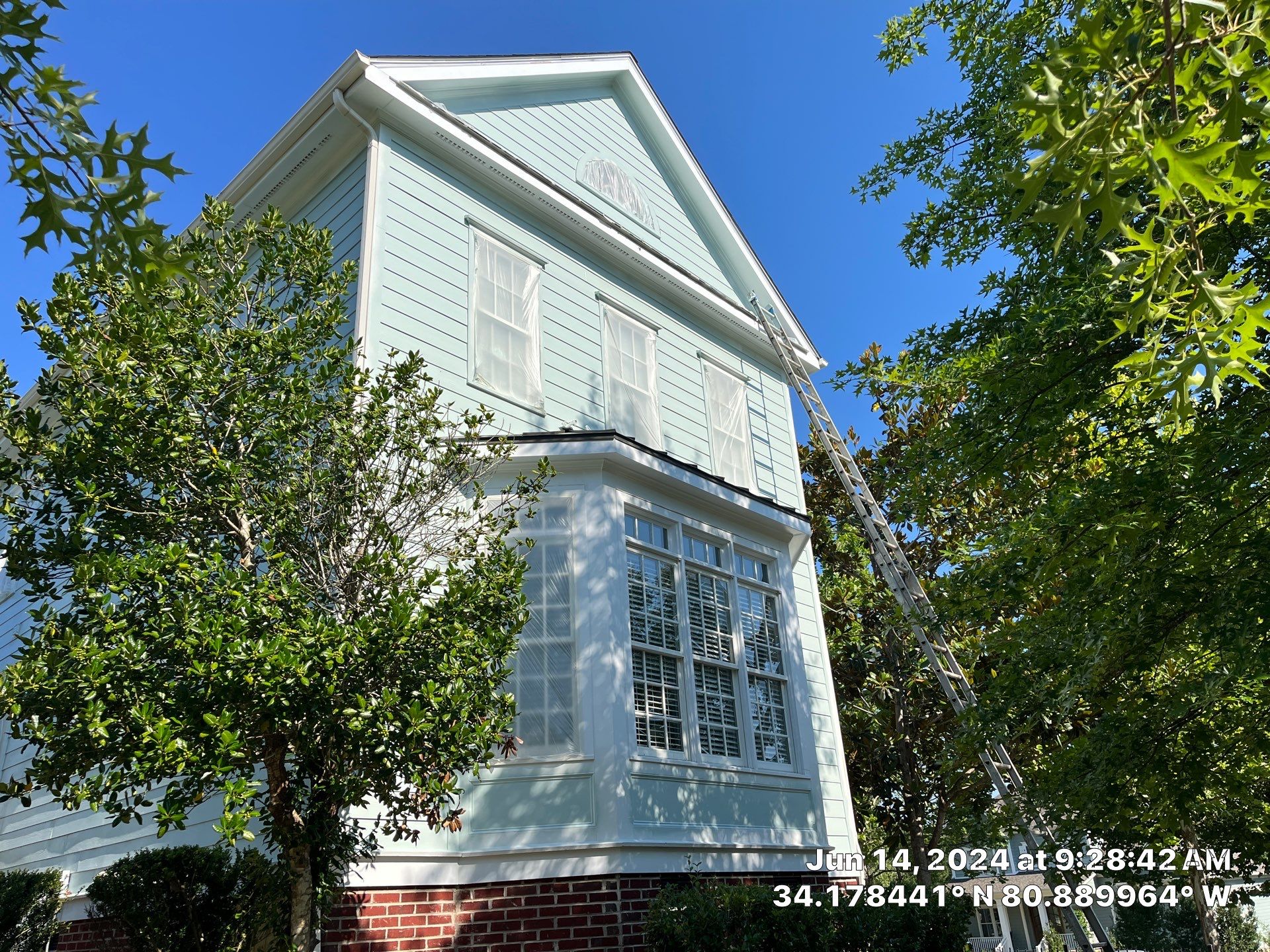Geaux2Guy Rescues the Room: Restoring a Structurally Failed Wall (Columbia, SC) by Thompson Industrial