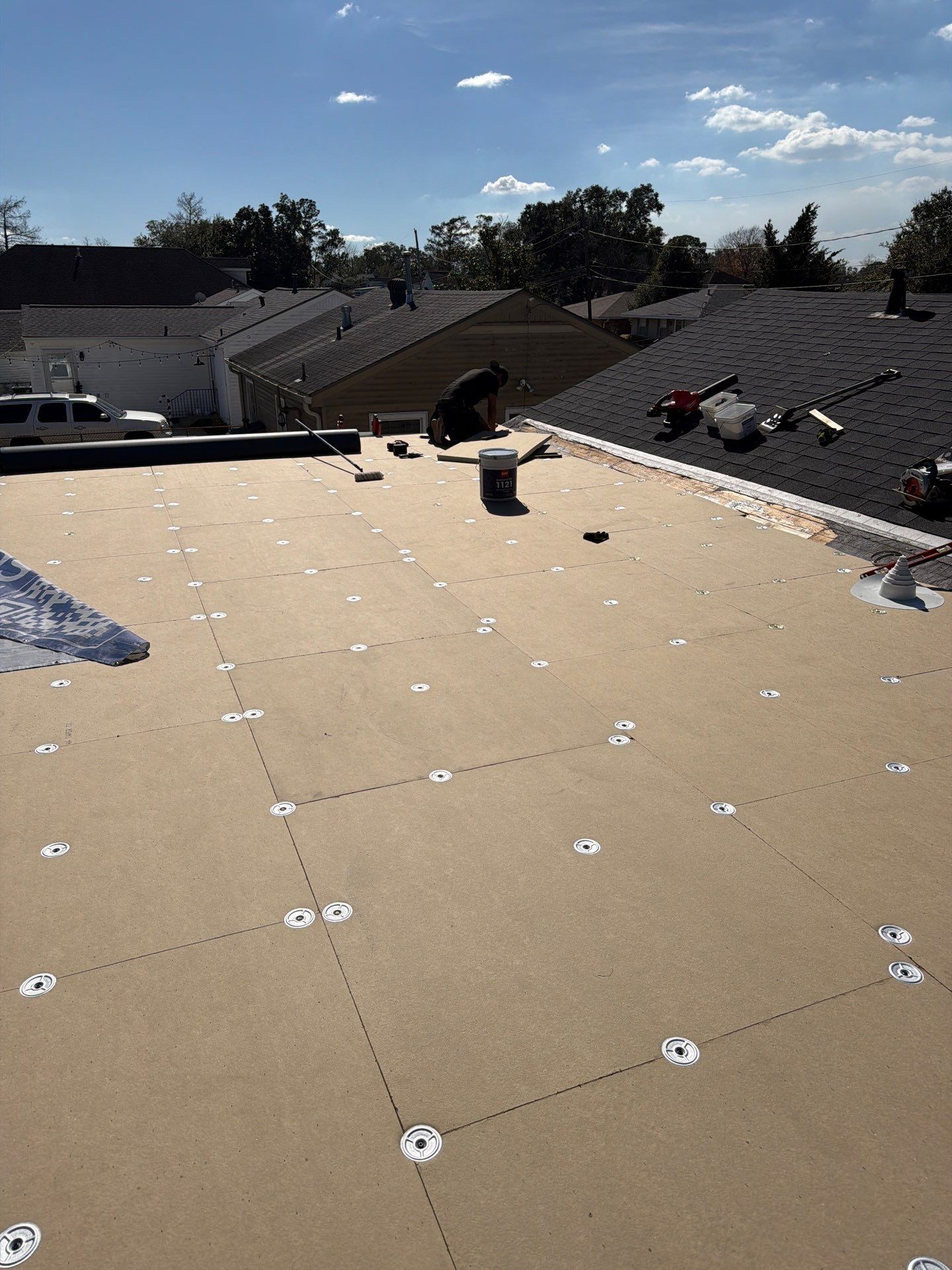 Roof Replacement in New Orleans by HDS Contractors