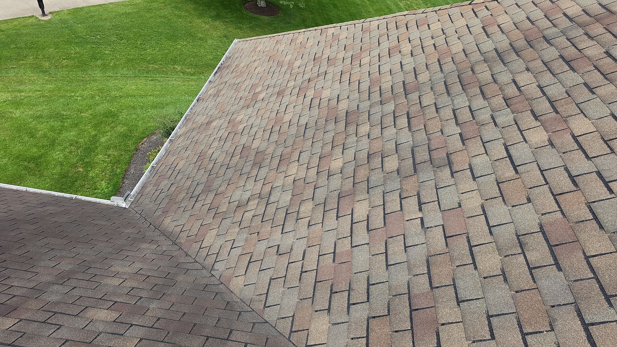 ATLAS PINNACLE COLOR: BLACK SHADOW, DRIP EDGE: BLACK by Eagle Eye Roofing