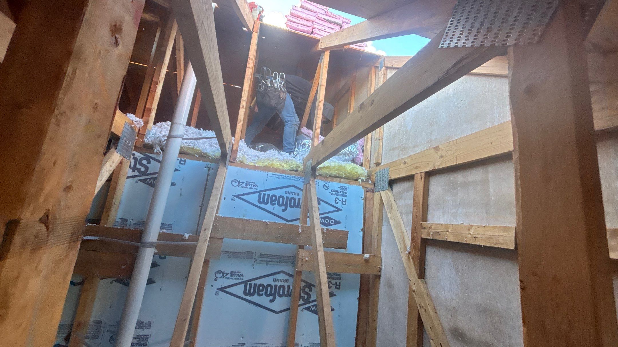 Roof Replacement using Owens Corning Williamsburg Grey by 180 Contractors