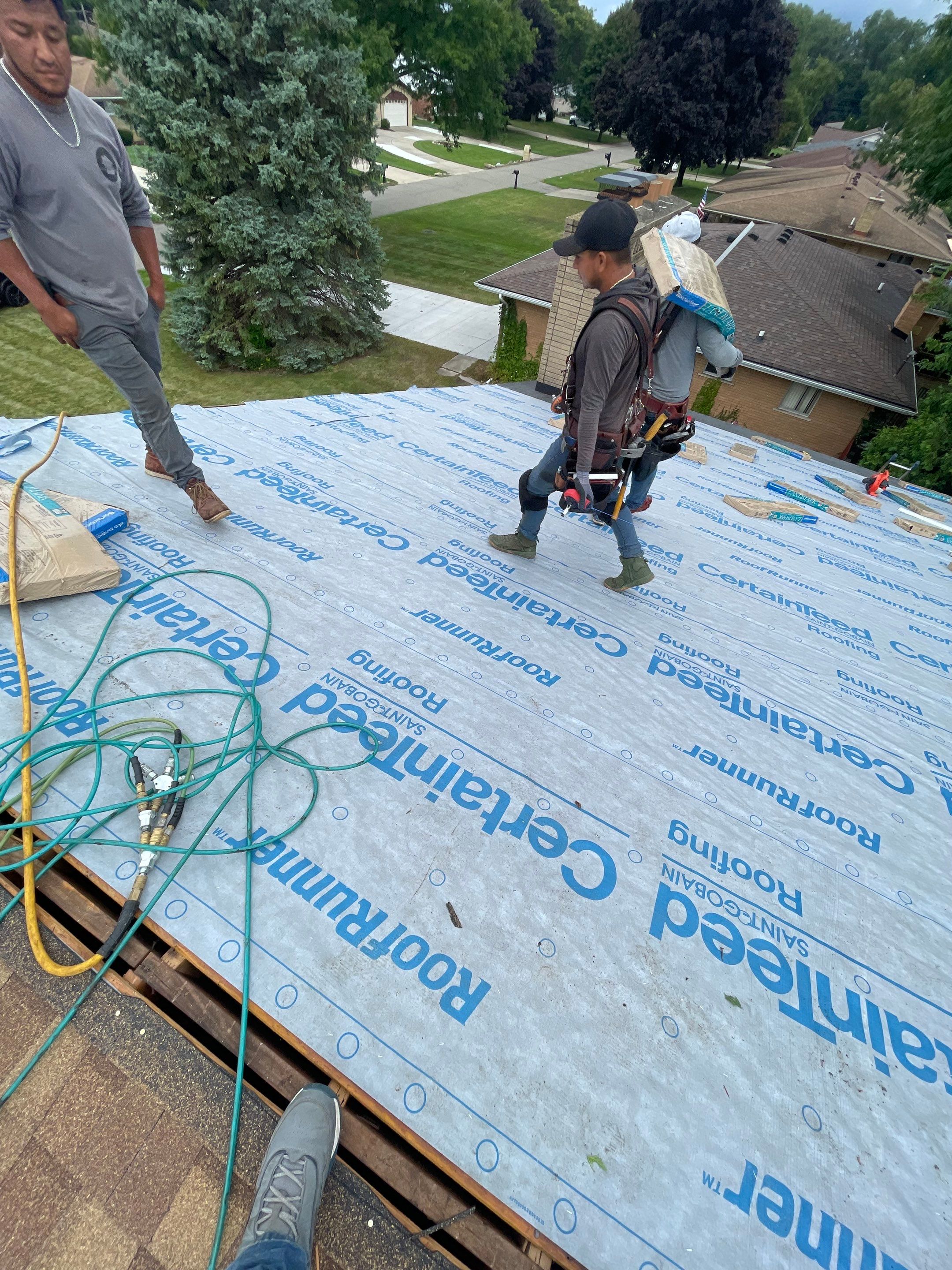 Roof Replacement using CertainTeed Landmark by 180 Contractors