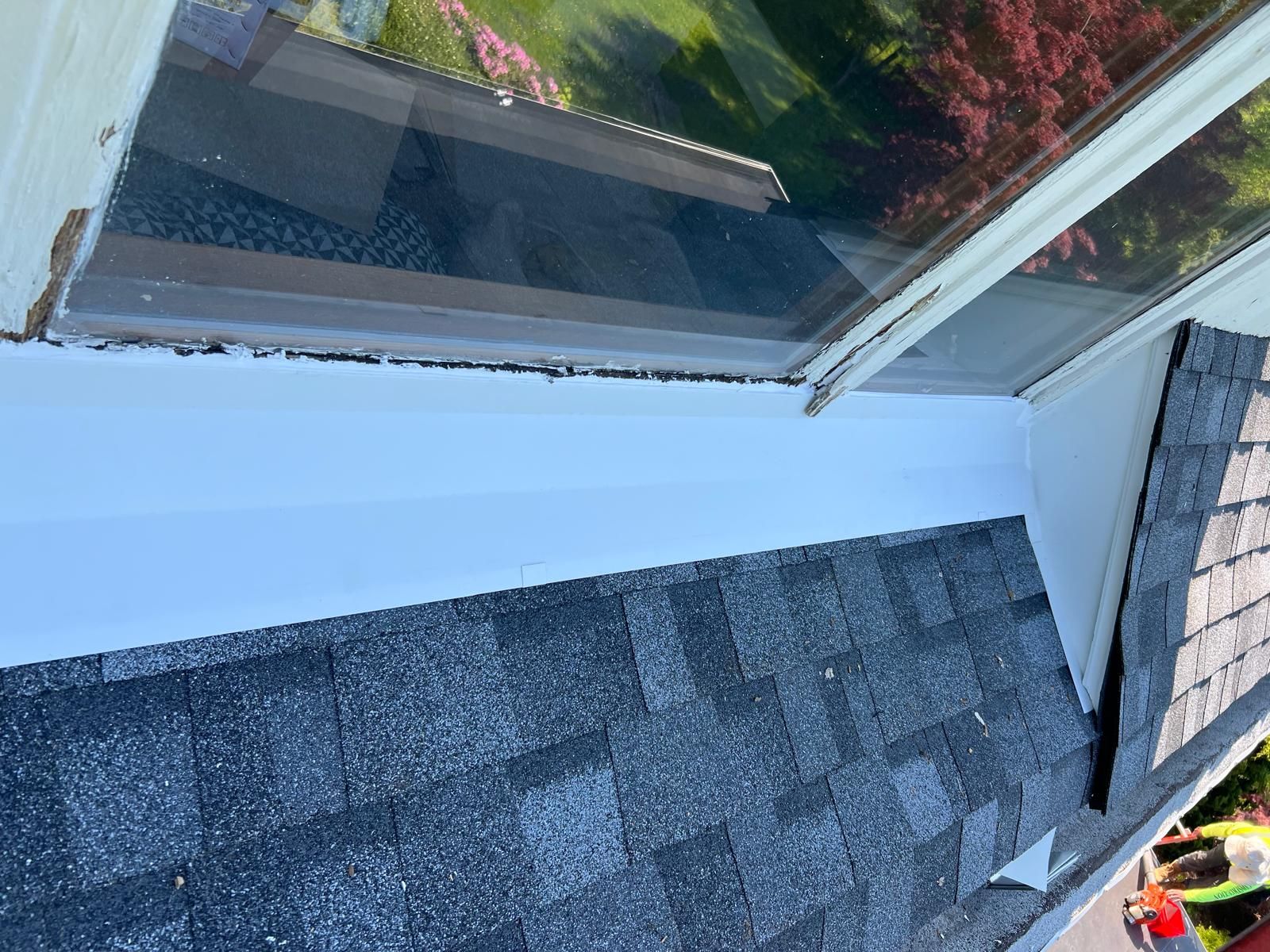 Owens Corning Duration: Slatestone Gray + Cedar Shingles + EPDM in Middletown by Golden Shield Roofing