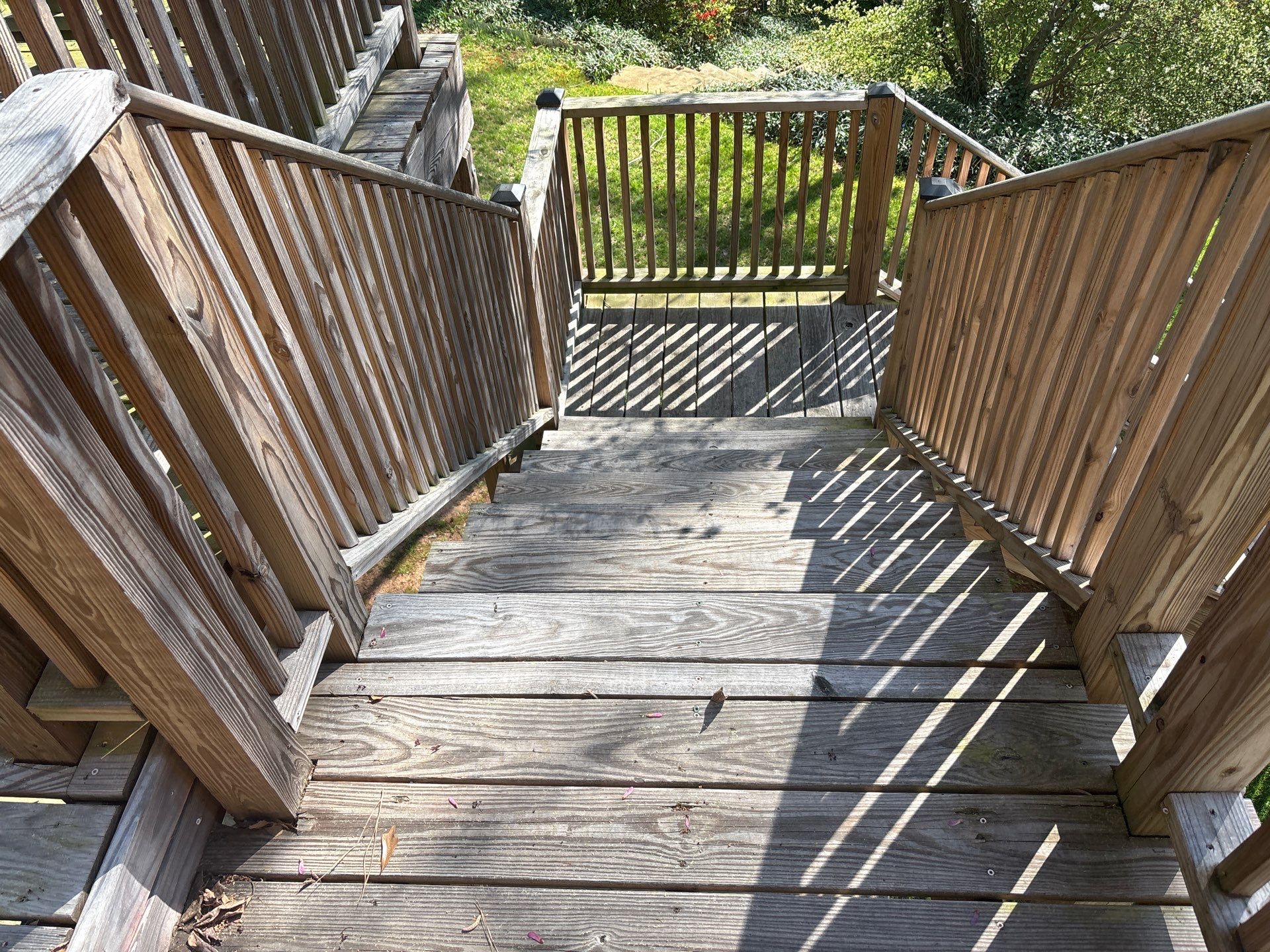 Deck using Wood Sealant by DuraSeal