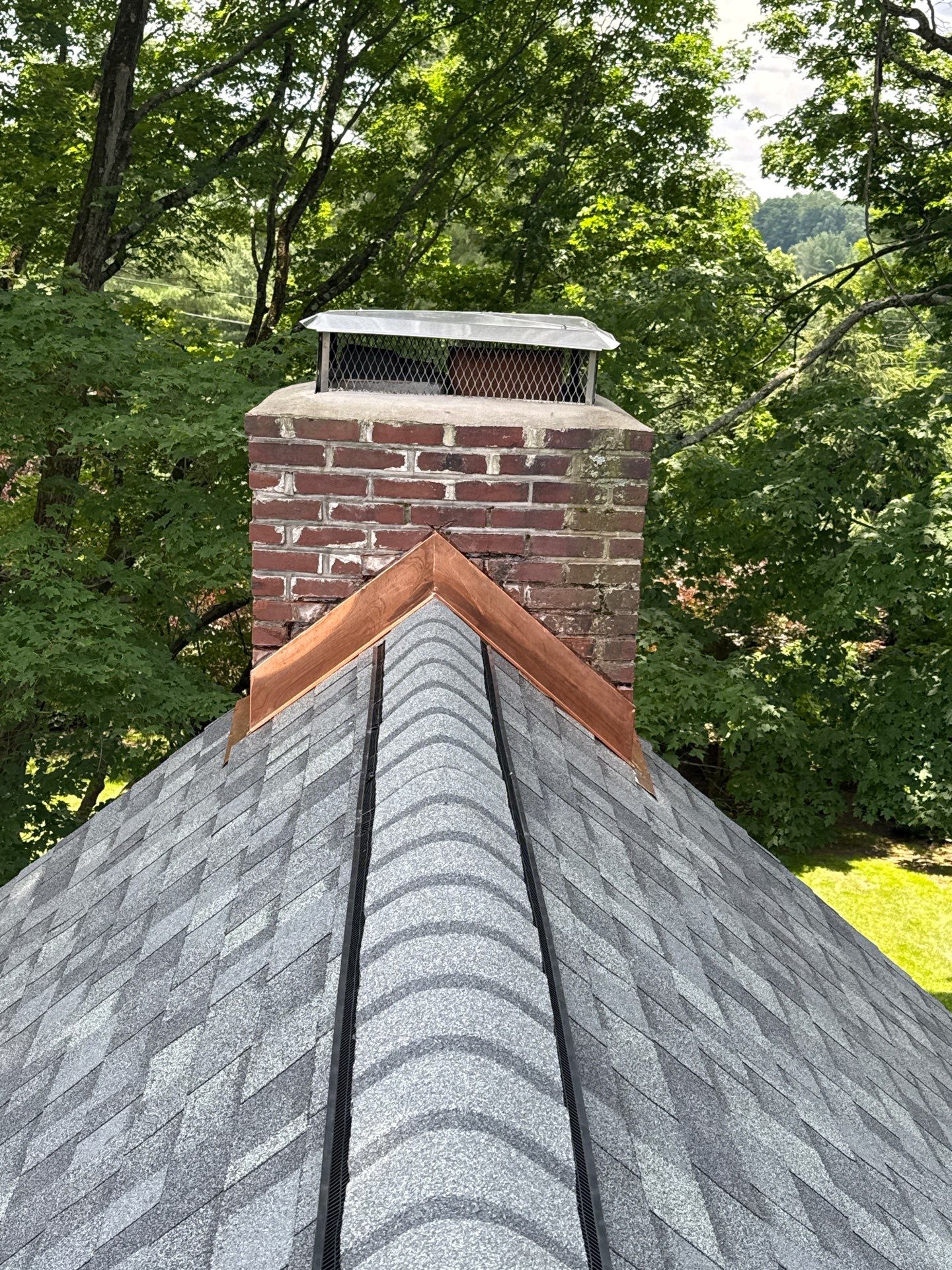 Project in Cortlandt by The Energy Efficient Roofer & George's Seamless Gutters