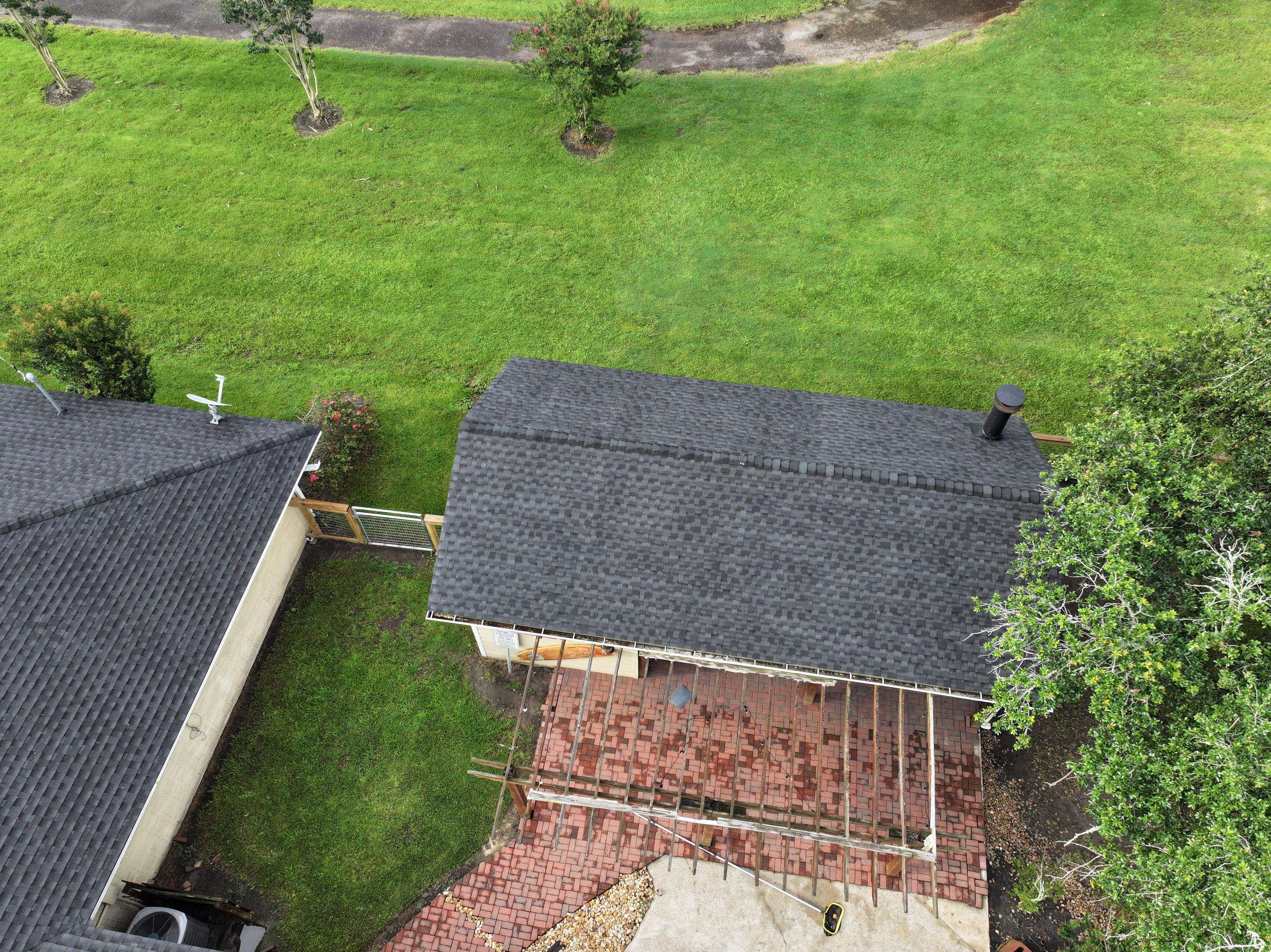 GAF HDZ - Charcoal by Elite Roofing LLC