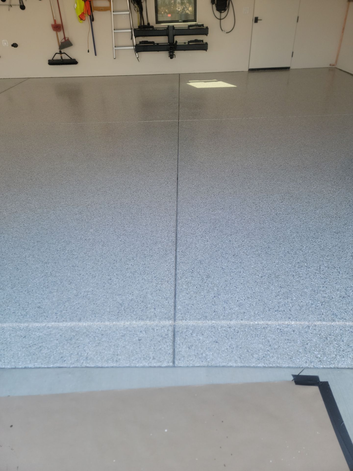 3 car garage, yes please by MGP Coatings
