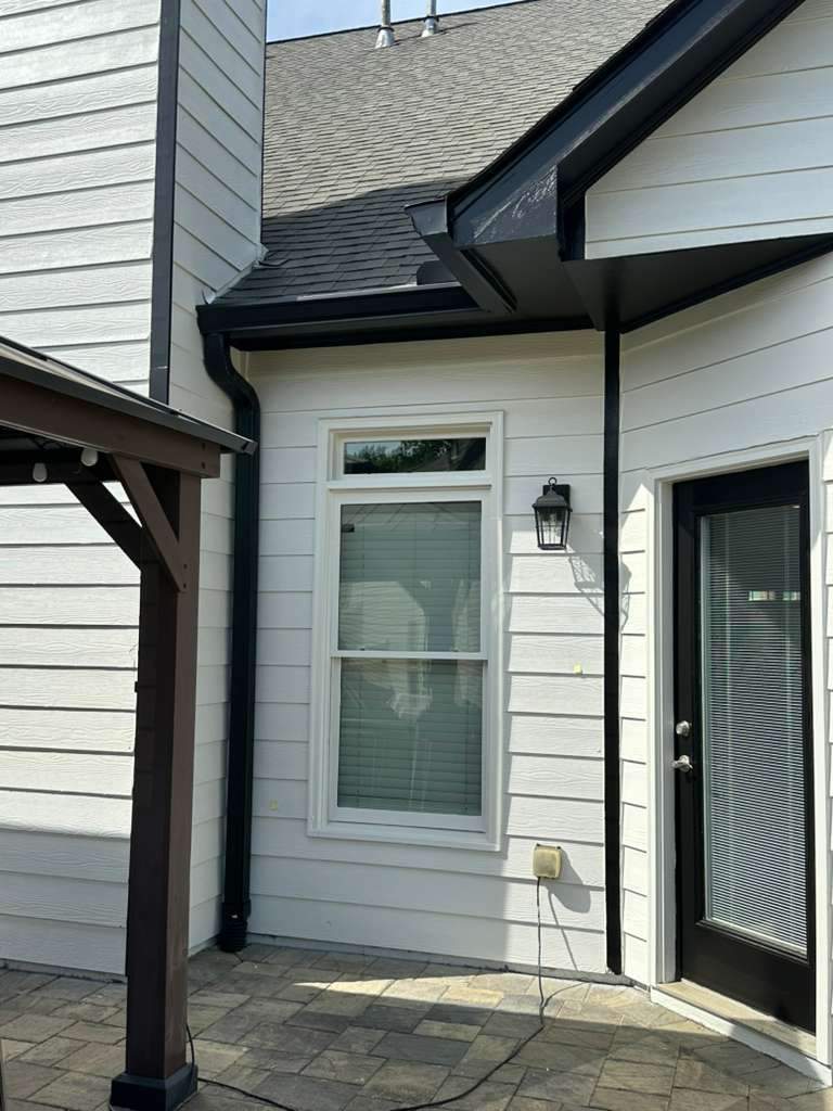 Modern Contrast Exterior Refresh – Cumming, GA 30040 by Five Star Painting