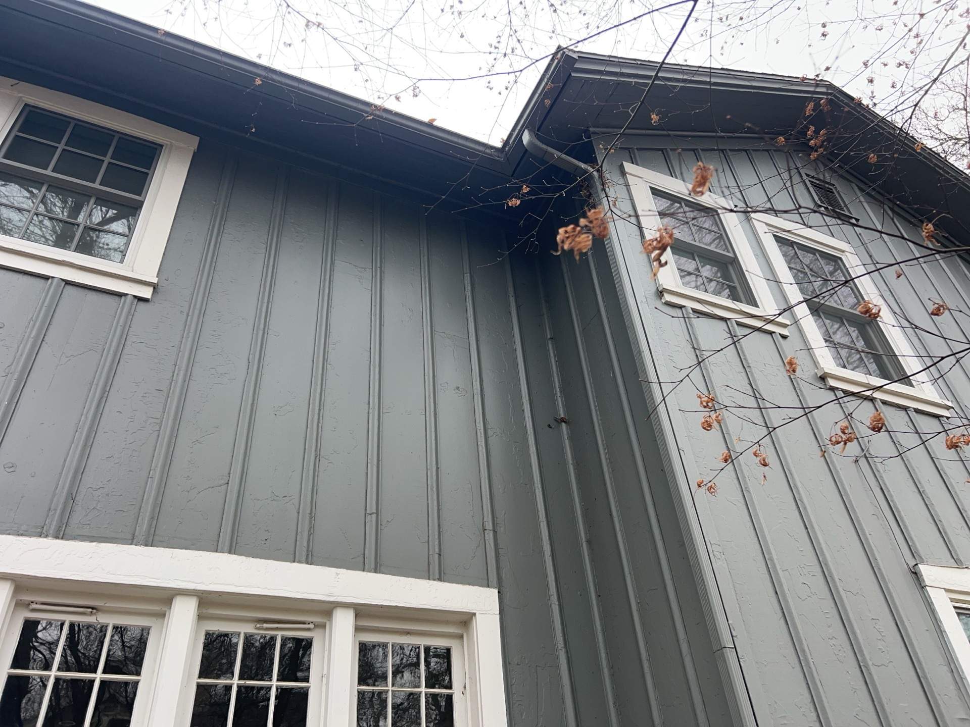 Centenarian Edgeworth Home updated with James Hardie by Ideal Siding Pittsburgh