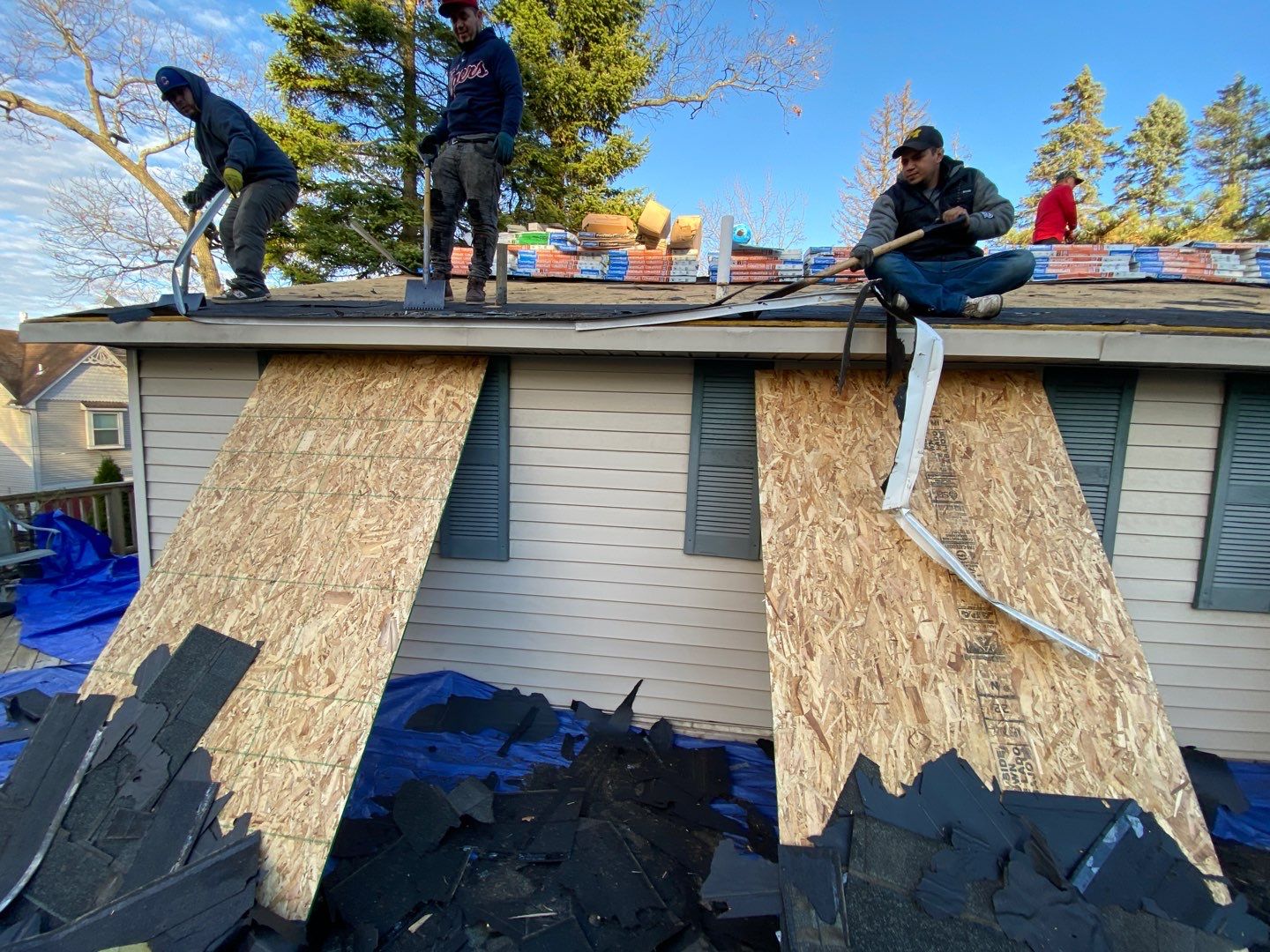 Roof Replacement using CertainTeed Landmark by 180 Contractors