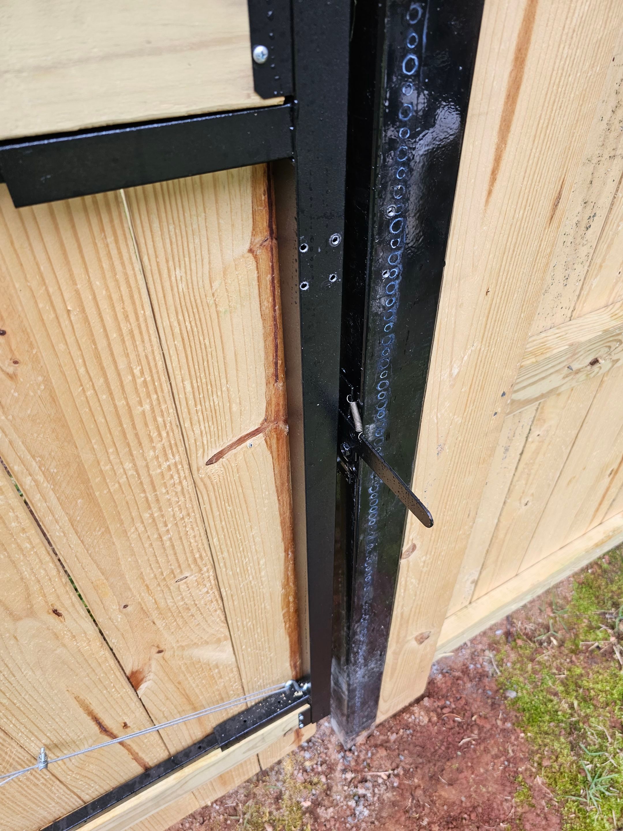 Royal Knoll Lane - Fence Installation  by Pillar and Pine