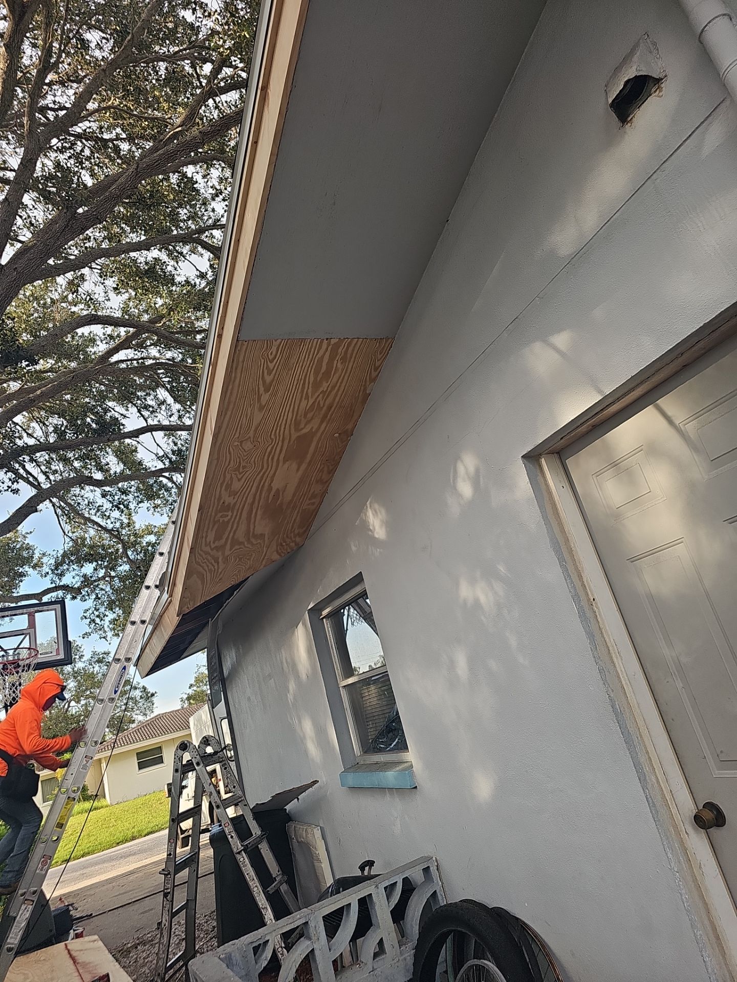 Project in Largo 33774 by Mitchell Roofing Company LLC 