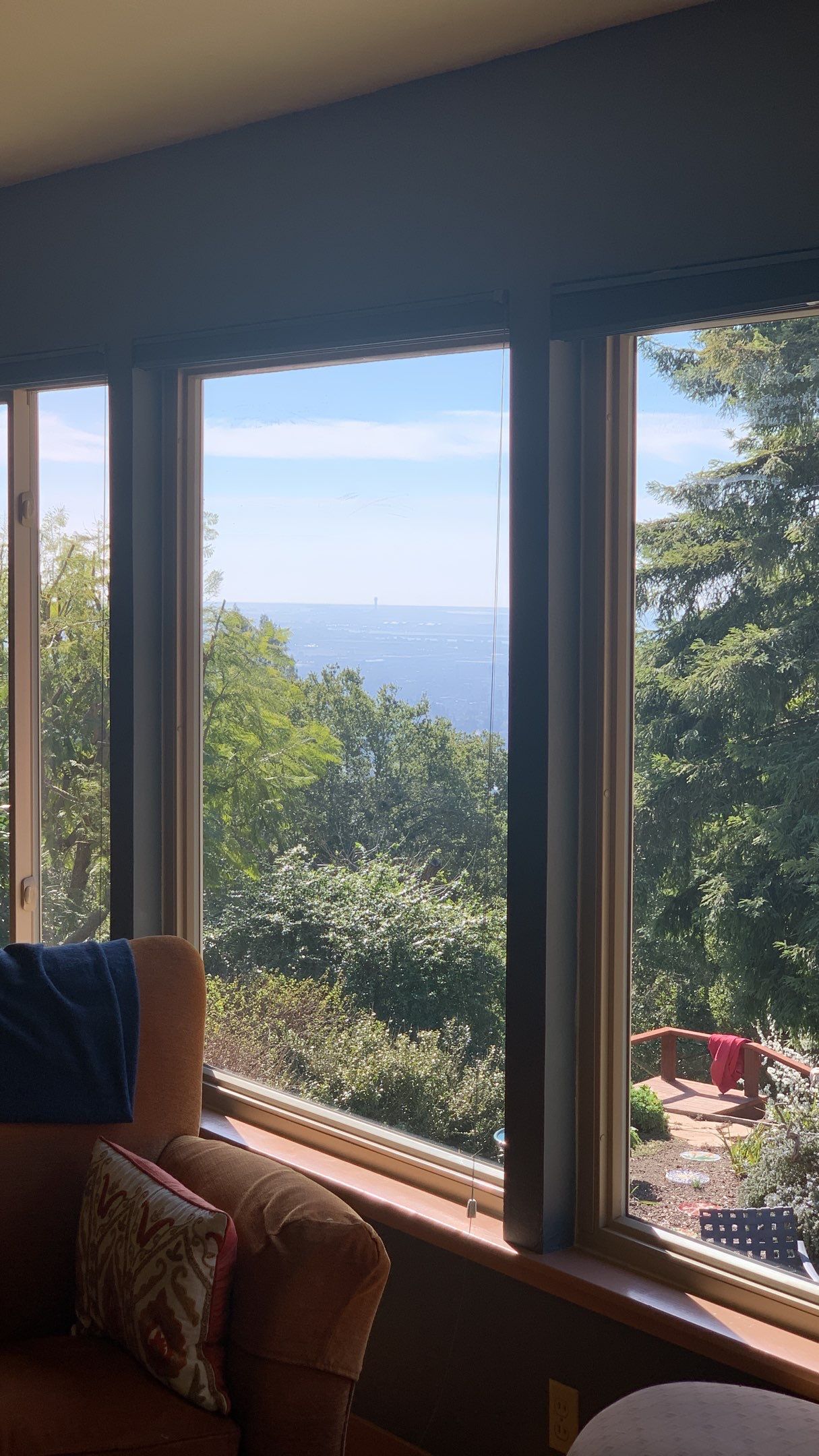 Linda Chrisman’s Home by SpotFree Window Cleaning