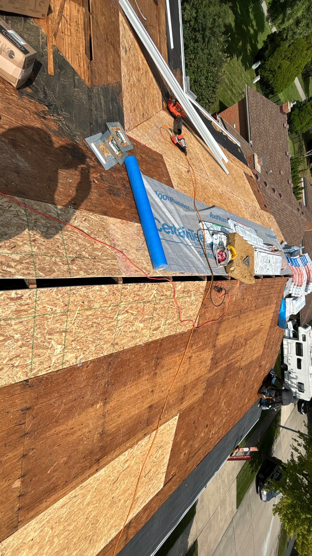 Roof Replacement using CertainTeed Landmark by 180 Contractors