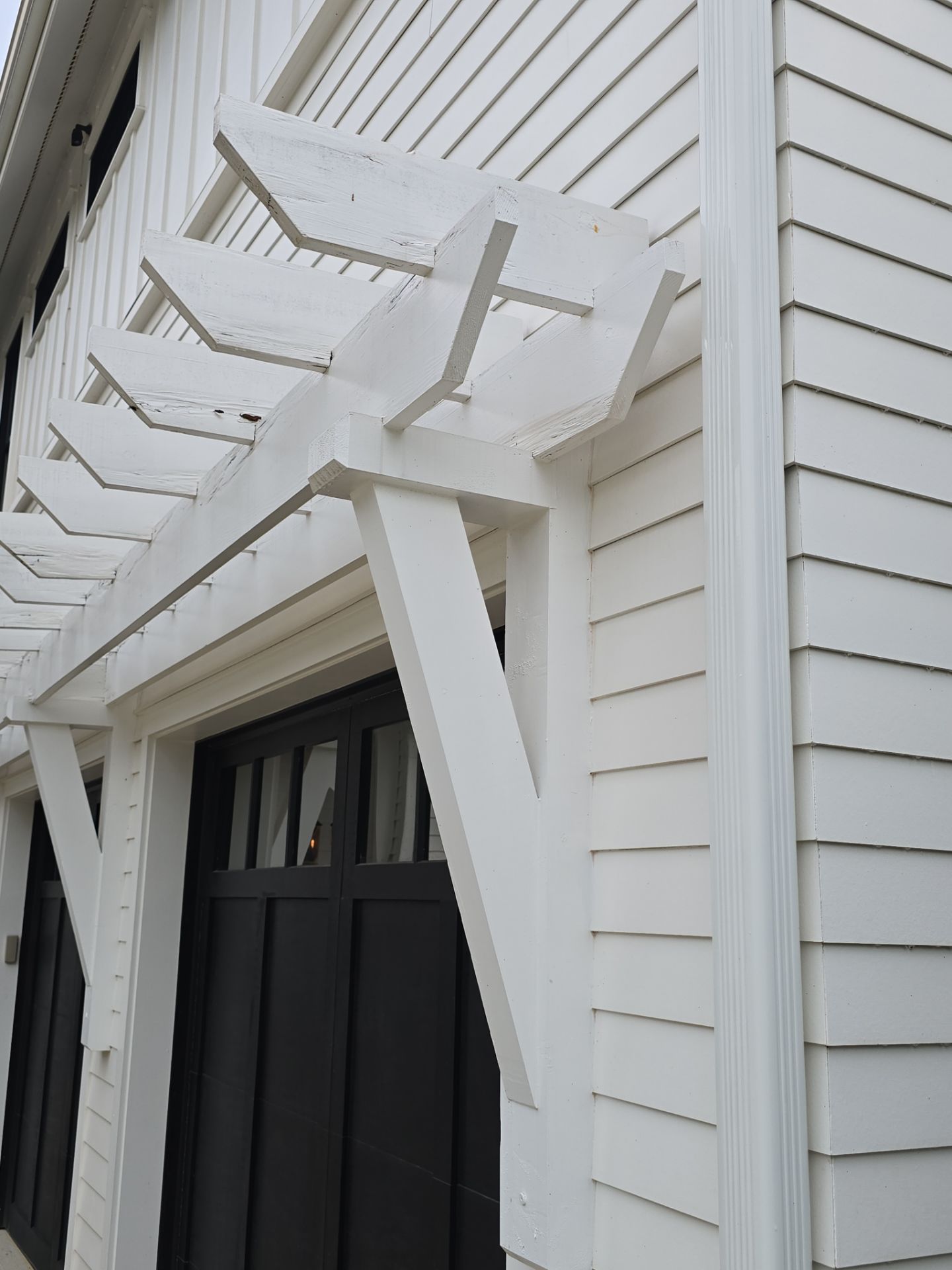 Simple Construction LLC featured photo.
