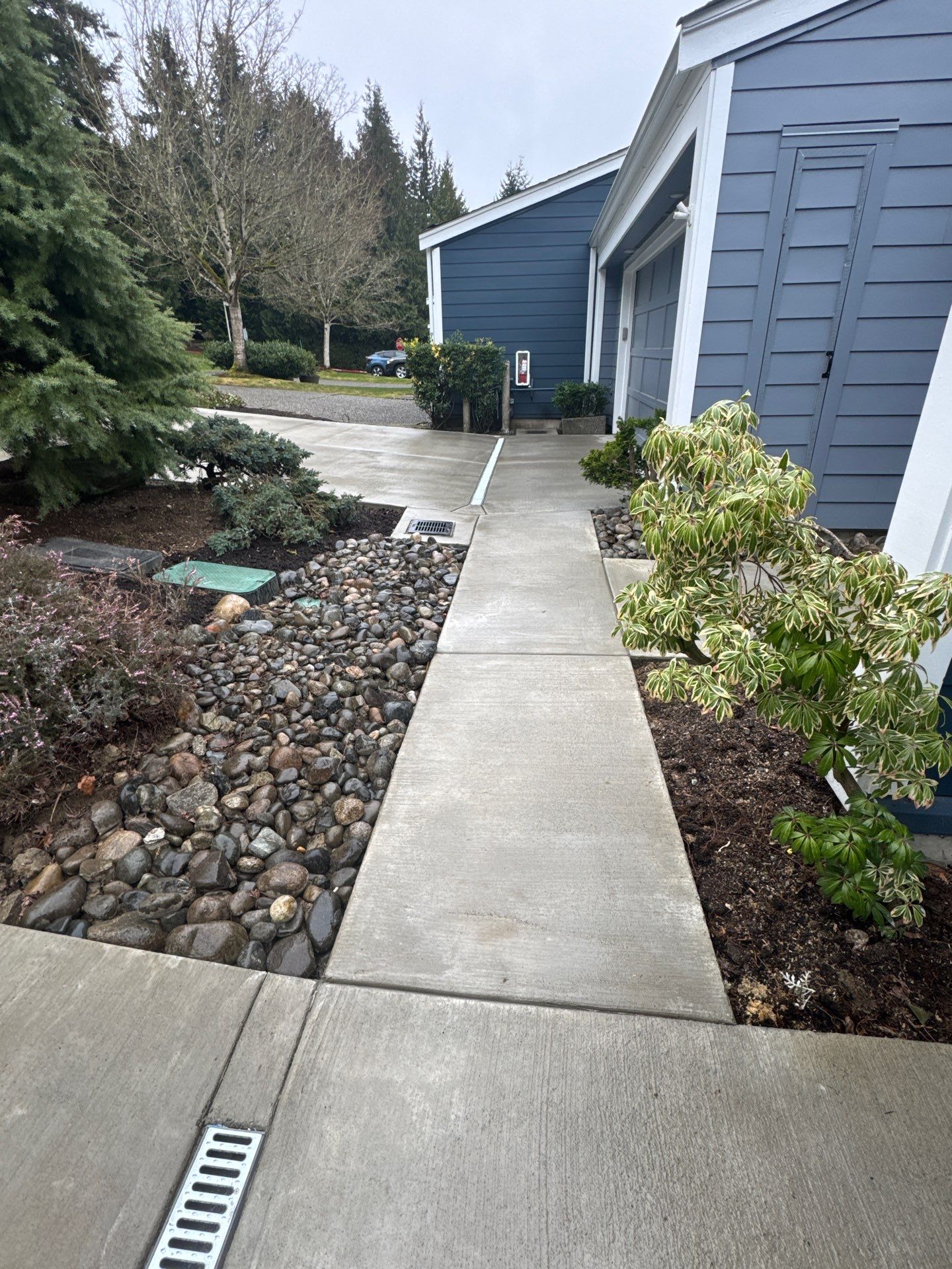 Concrete Driveway Repair | Kirkland  by Jireh Asphalt & Concrete Inc 