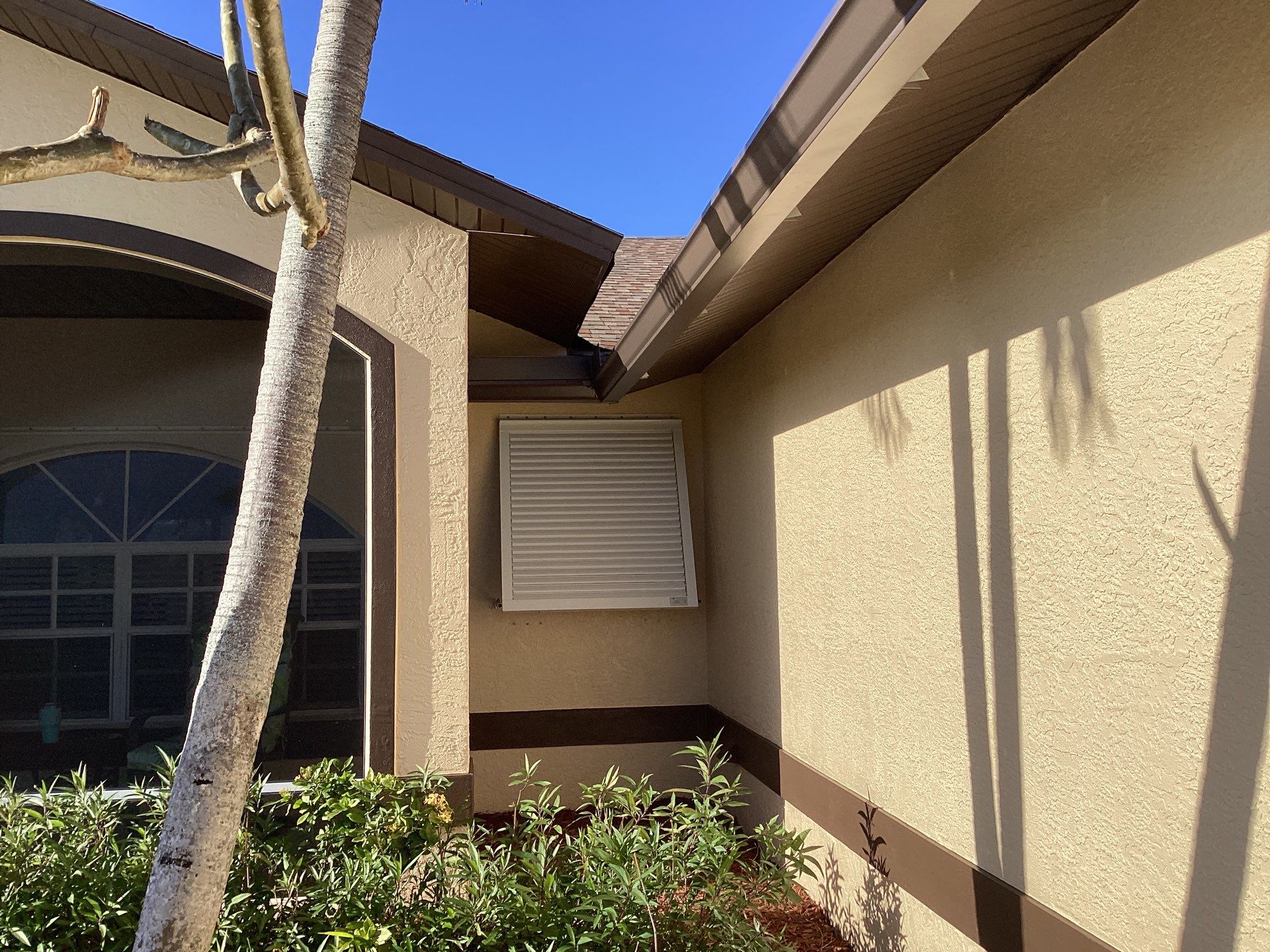 Musket Brown Seamless Gutters using Royal Brown by Gutter Professors