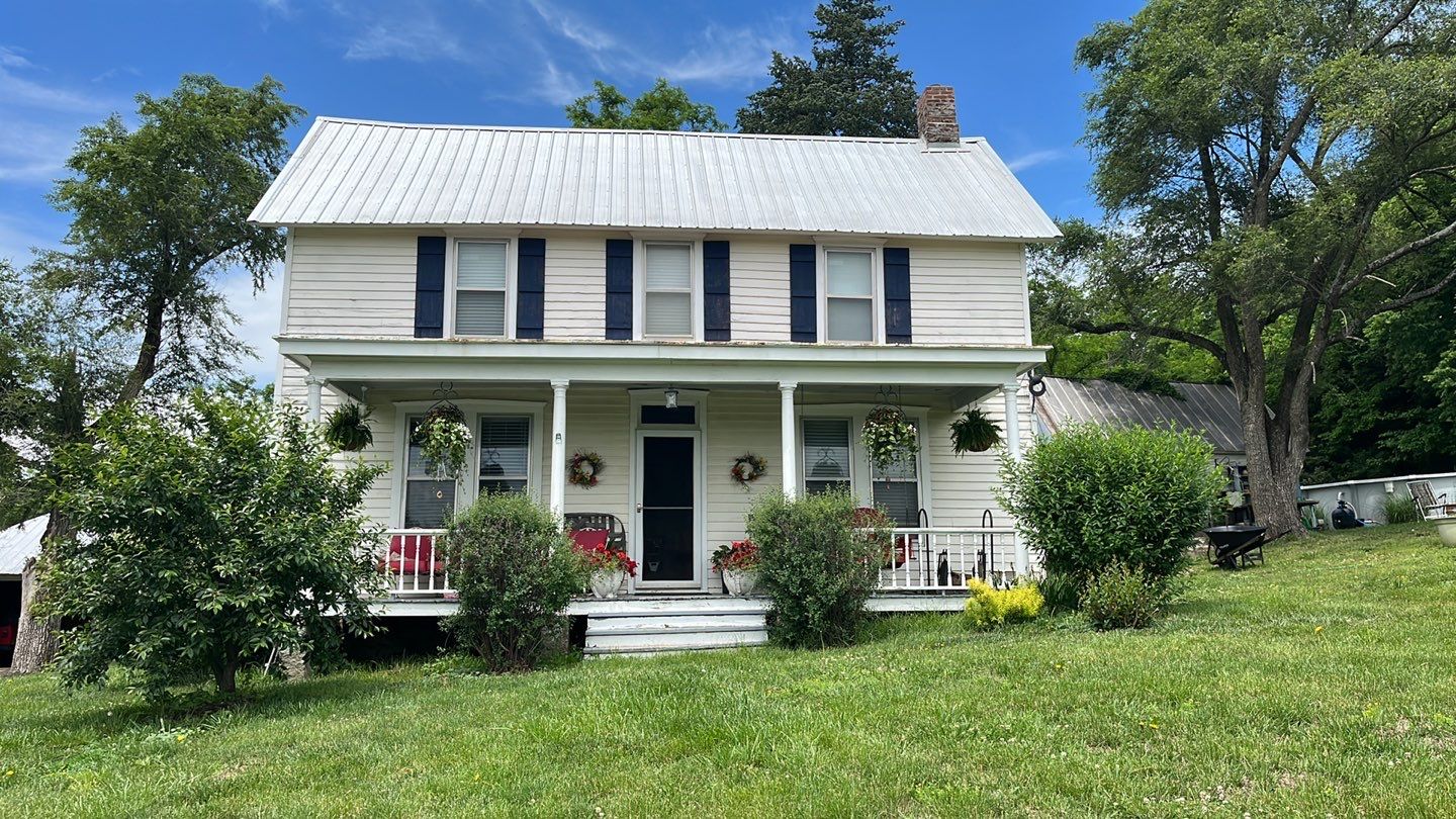 Siding Installation using Market Square by EEC  Windows, Siding & Roofing 