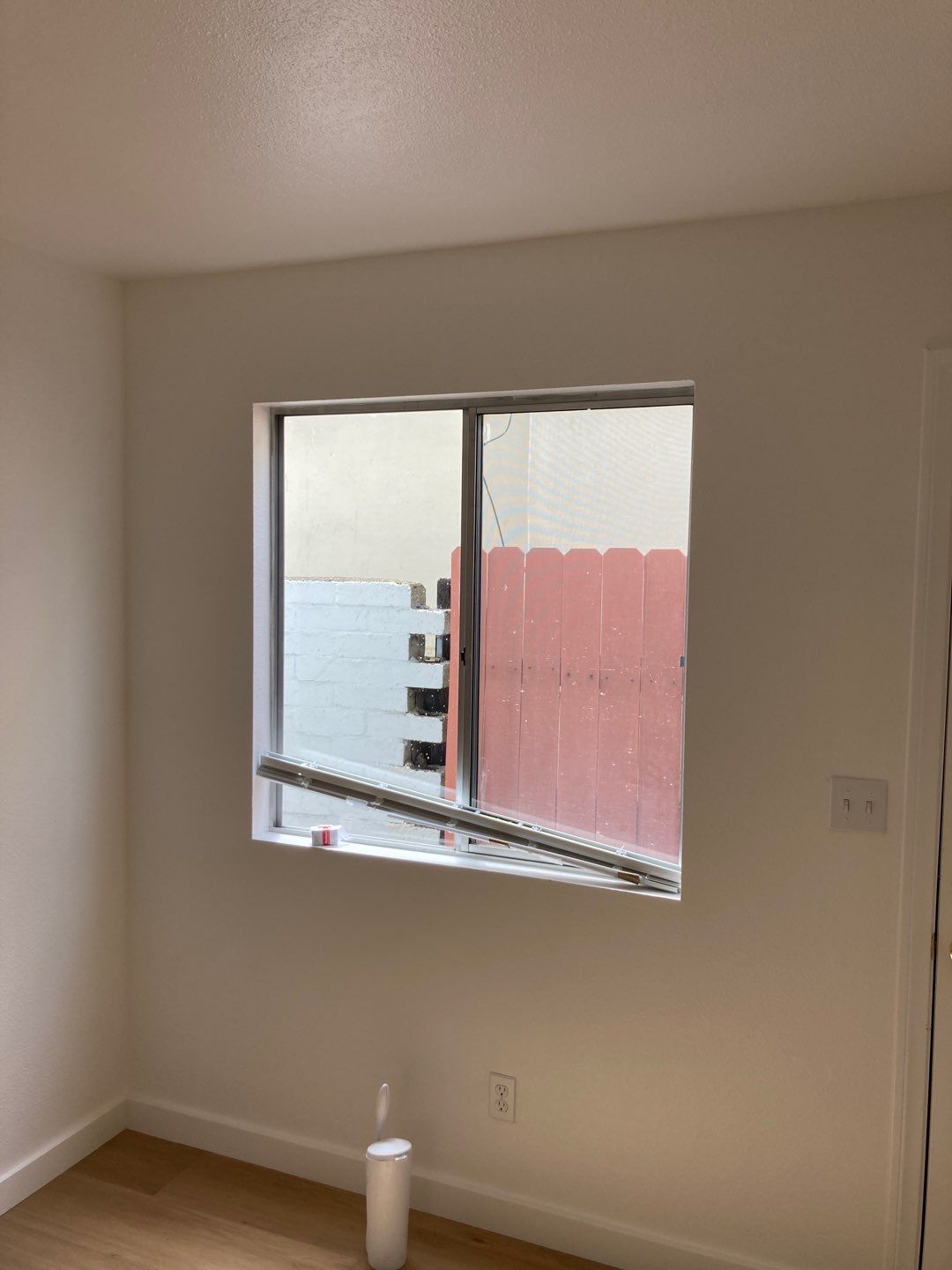 Siding, Paint, Blinds & Smoke Detectors by Andre Handyman
