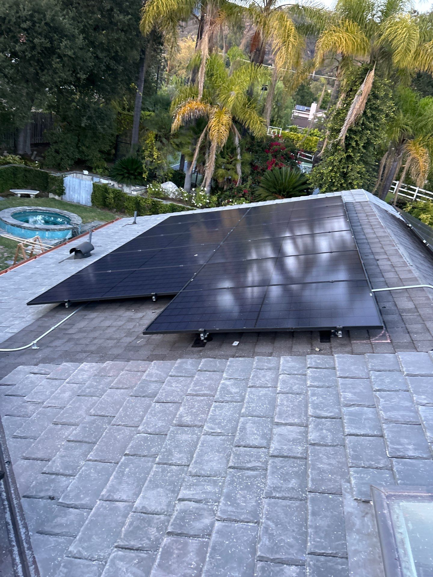 Project in La Cañada Flintridge by Solar Discovery