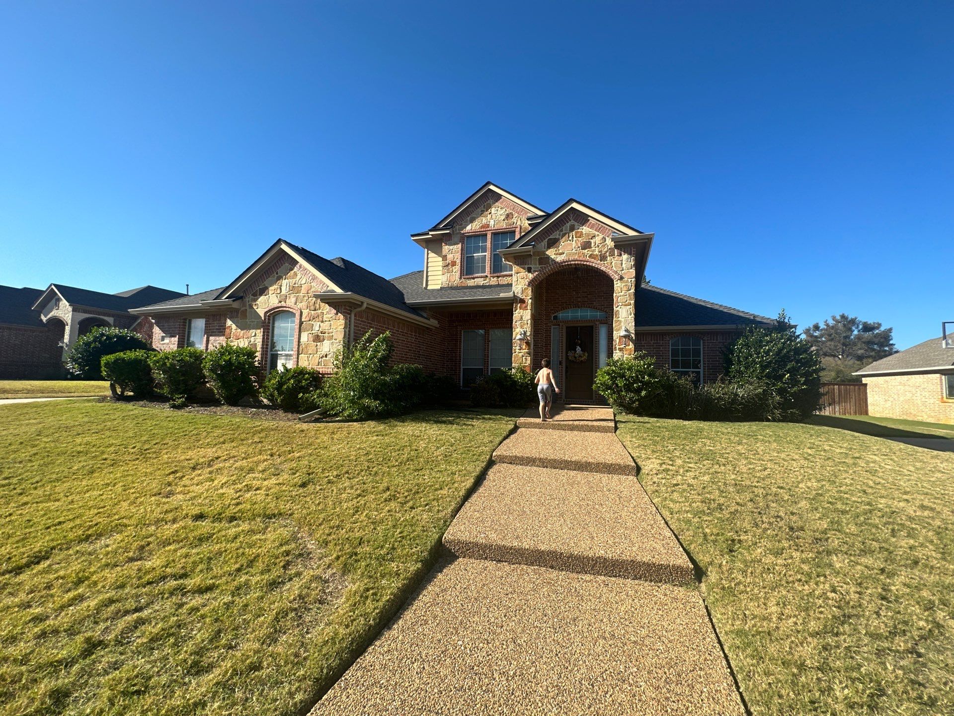 Full Roof Replacement in Mansfield Texas - GAF MasterElite Golden Pledge 25 year Warranty by First United Roofing & Construction