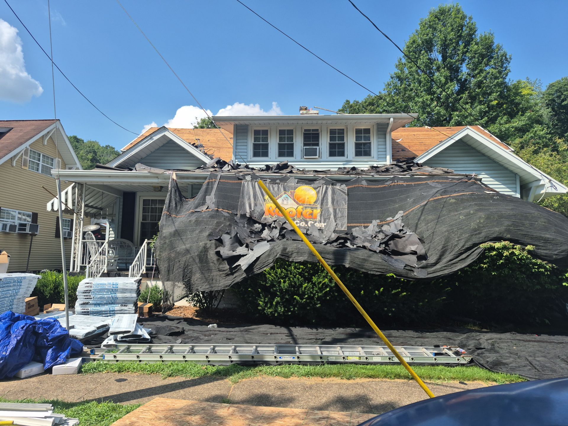 IKO Dynasty Granite Black Roof Replacement – Nitro WV by Mr. Roofer