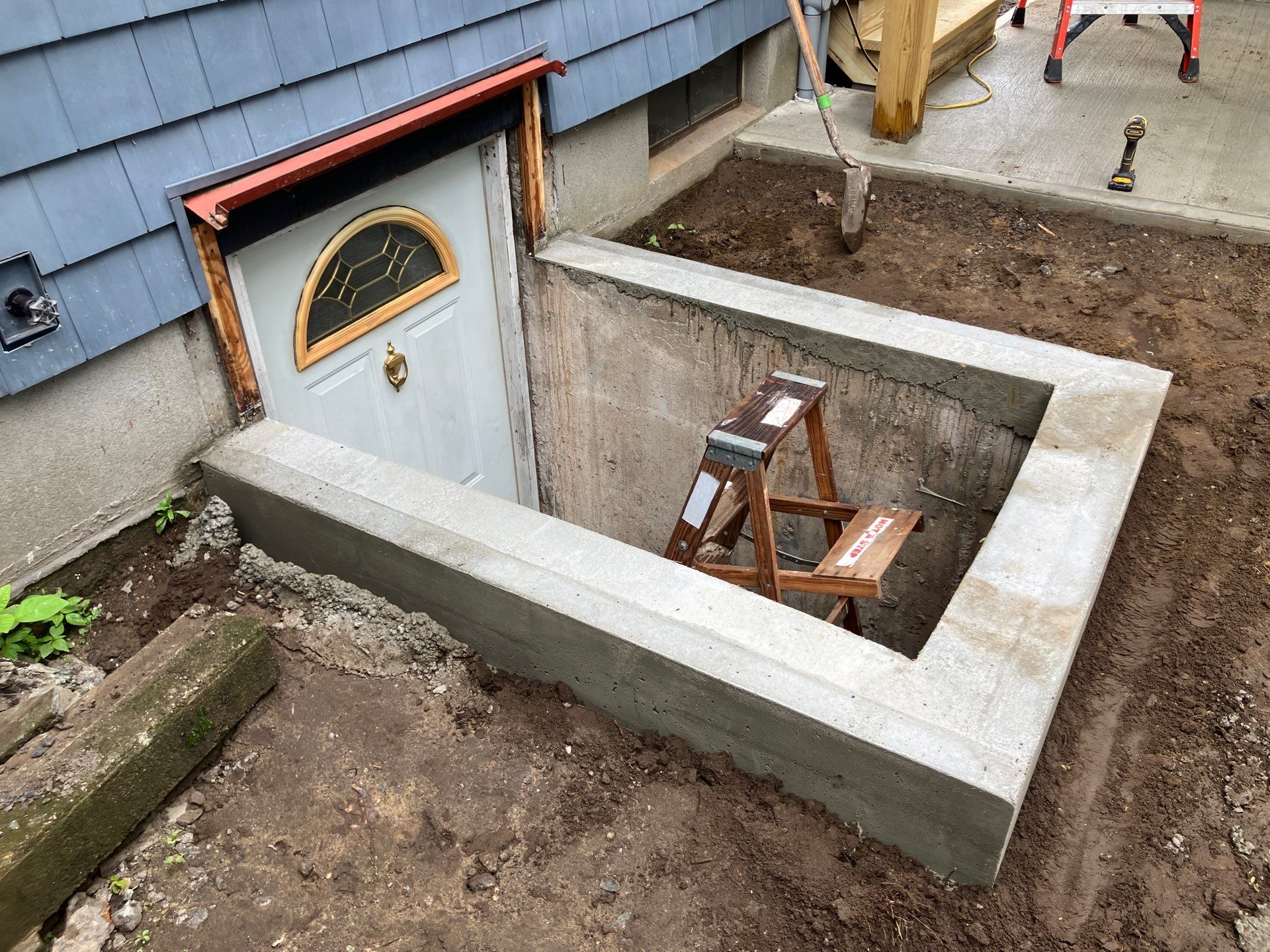 Addition: Garage by Ace Carpentry LLC