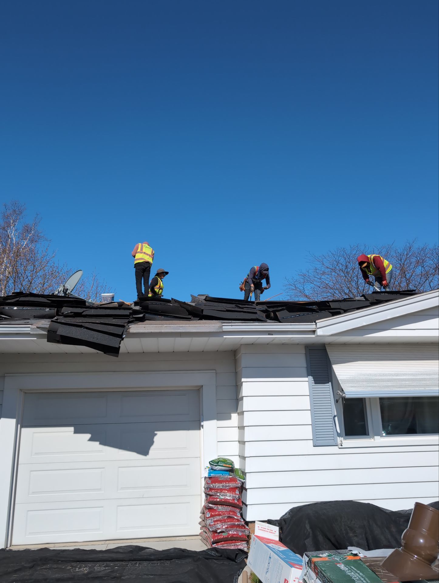 UHDZ BEAUTIFUL ROOF  by Gellings Roofing and Siding LLC