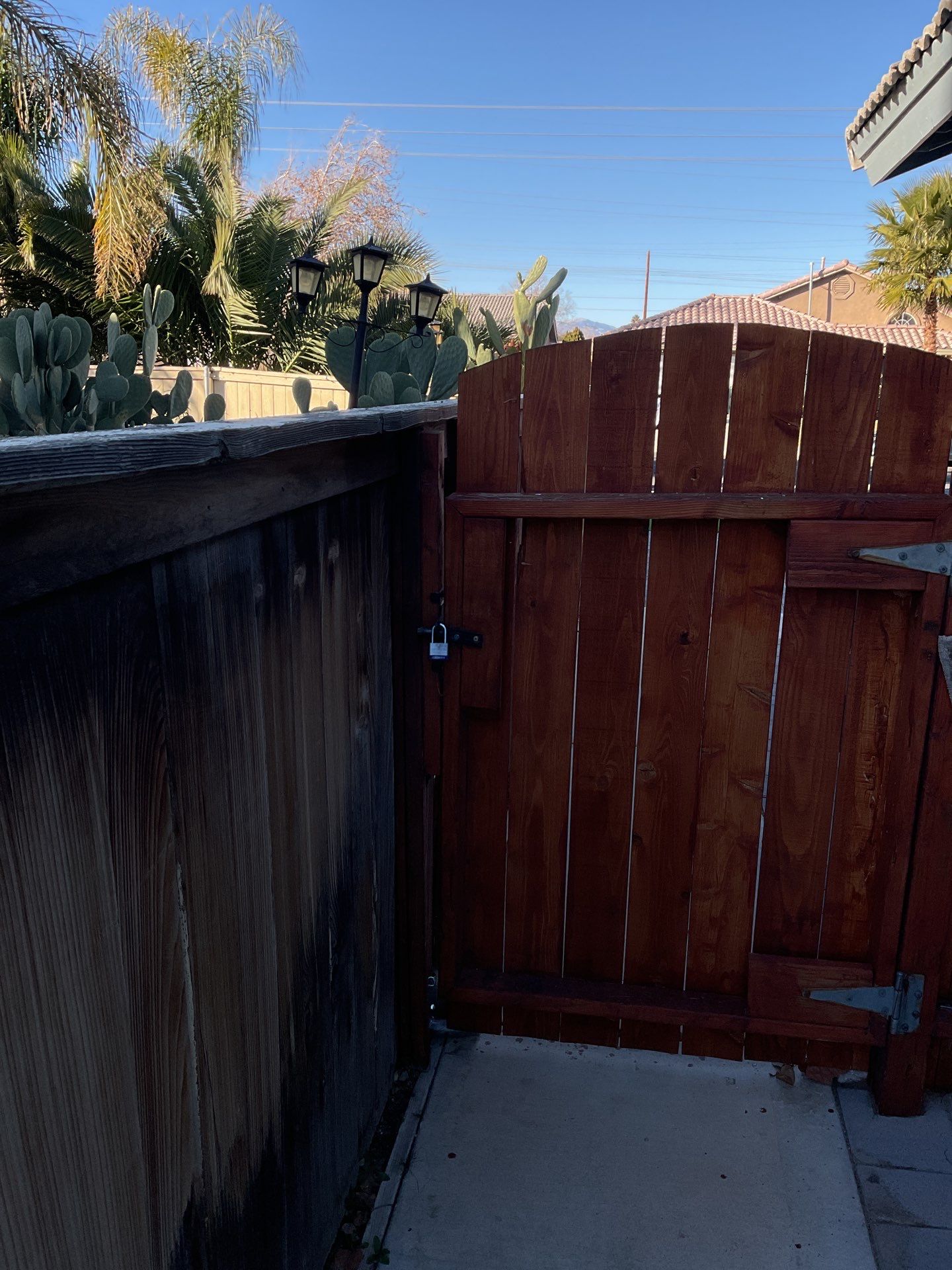 Beautiful vinyl fence installation by Fence Guys Inc.