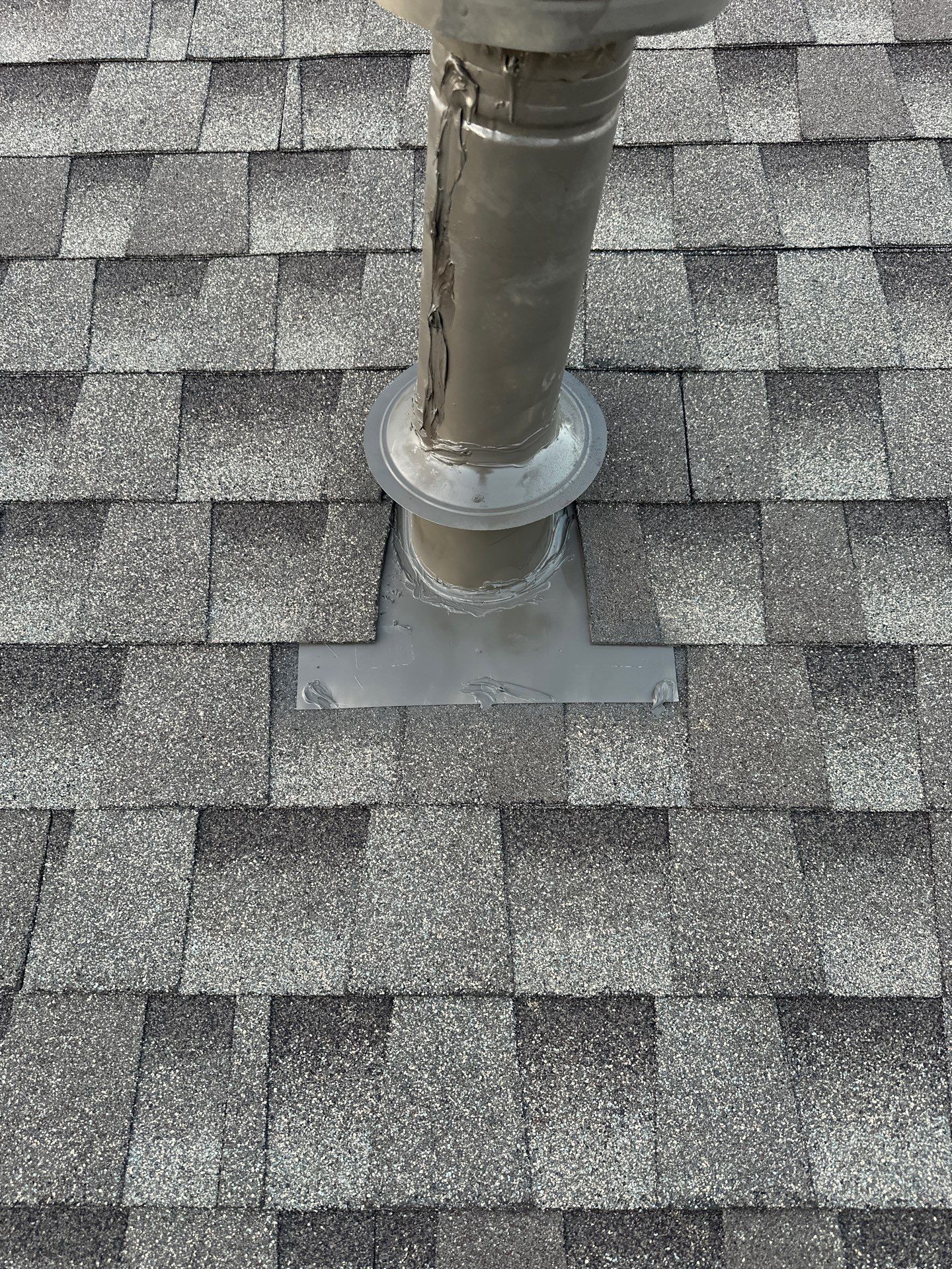 Gaf hdz weatherwood Pearland, Tx by Motion Roofing