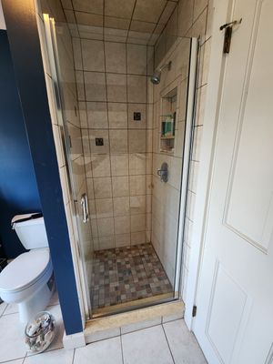 Semi-Frameless Shower Door