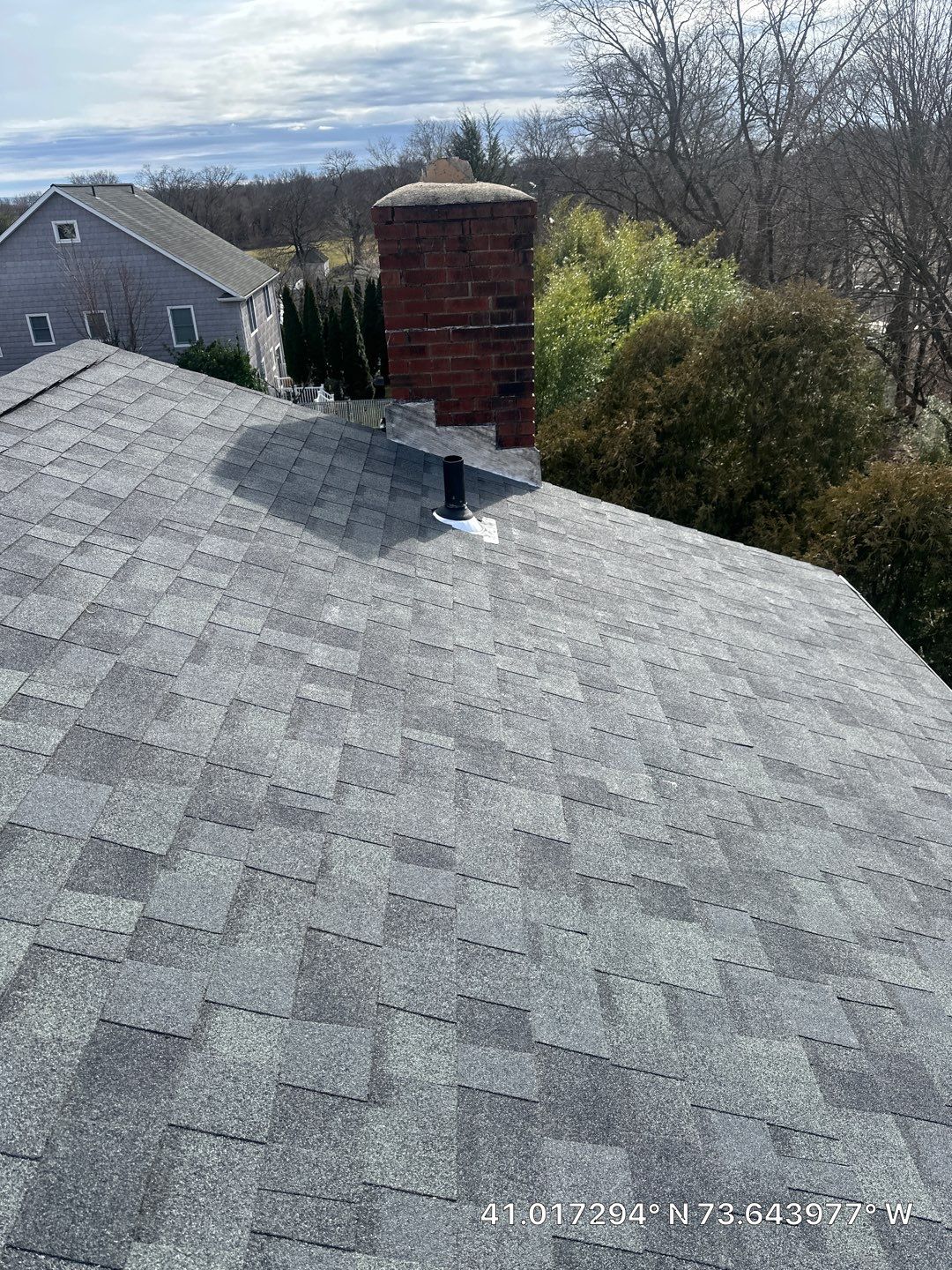 Siding Installation using Certainteed Cedar Impressions Straight Edge Perfection Shingles - D7 - Sterling Gray by A Plus Exterior