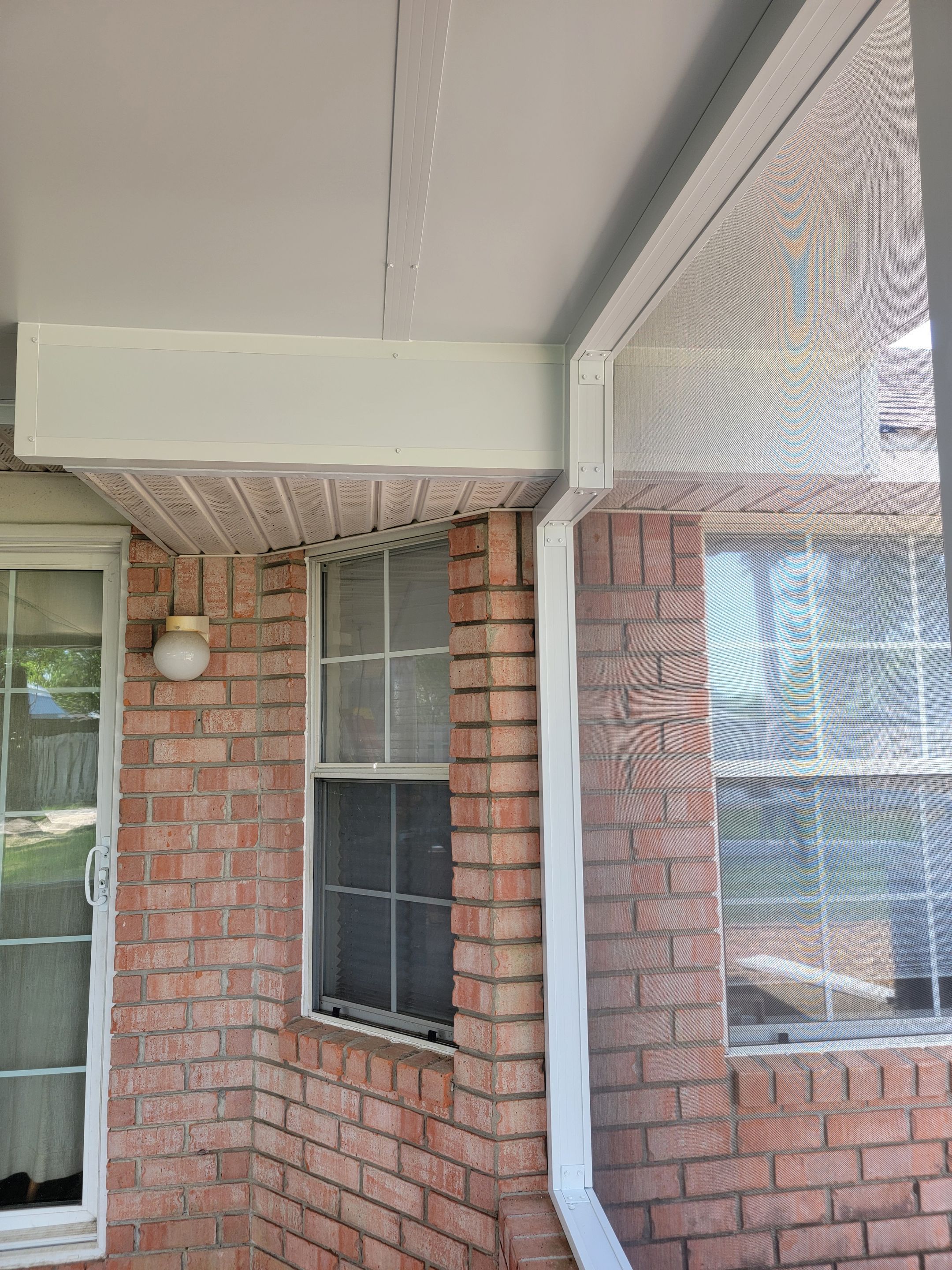 Screen Room in Milton w/Brick Kneewall by Titan Sunrooms