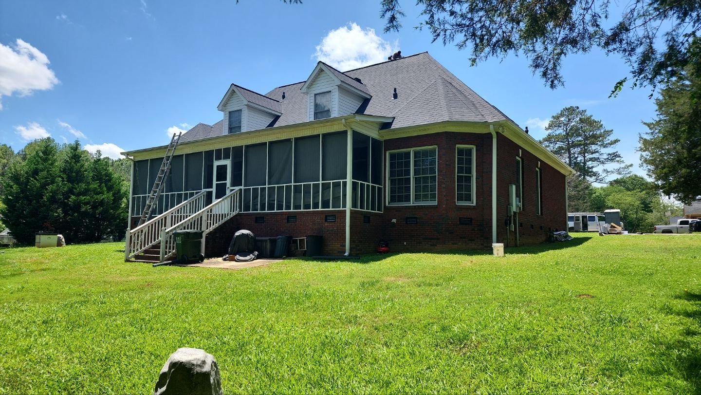 Residential Roofing Installation using Owens Corning® Oakridge Onyx Black by Indigo State Roofing