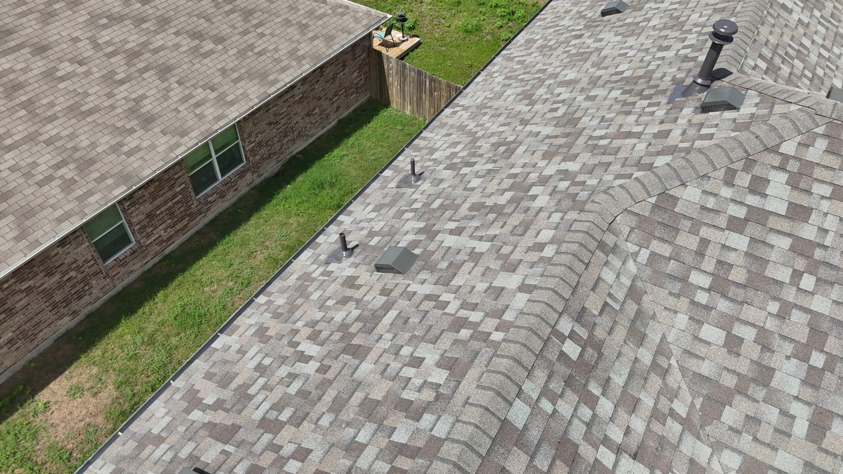 Driftwood - Owens Corning TruDefinition Duration by RoofsOnly.com