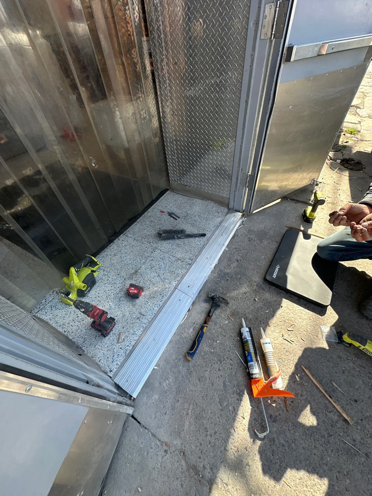 Commercial Maintenance  by Castro Brothers Solutions