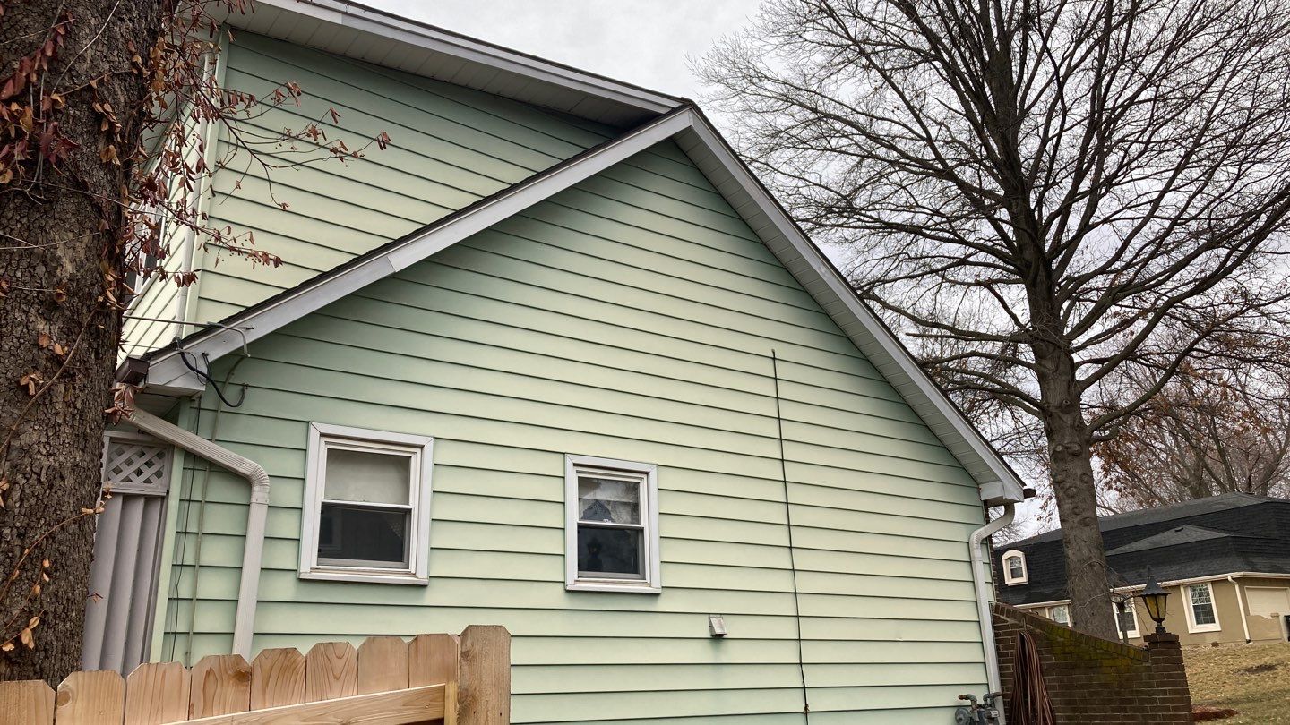 Siding Installation using Cypress by EEC Windows, Siding & Roofing