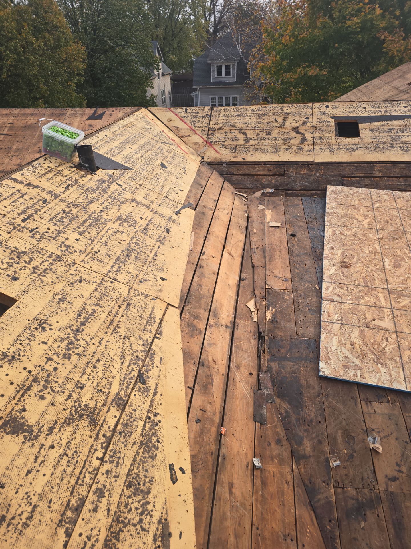 Residential Roofing Installation using GAF HDZ shingles by Gellings Roofing and Siding LLC