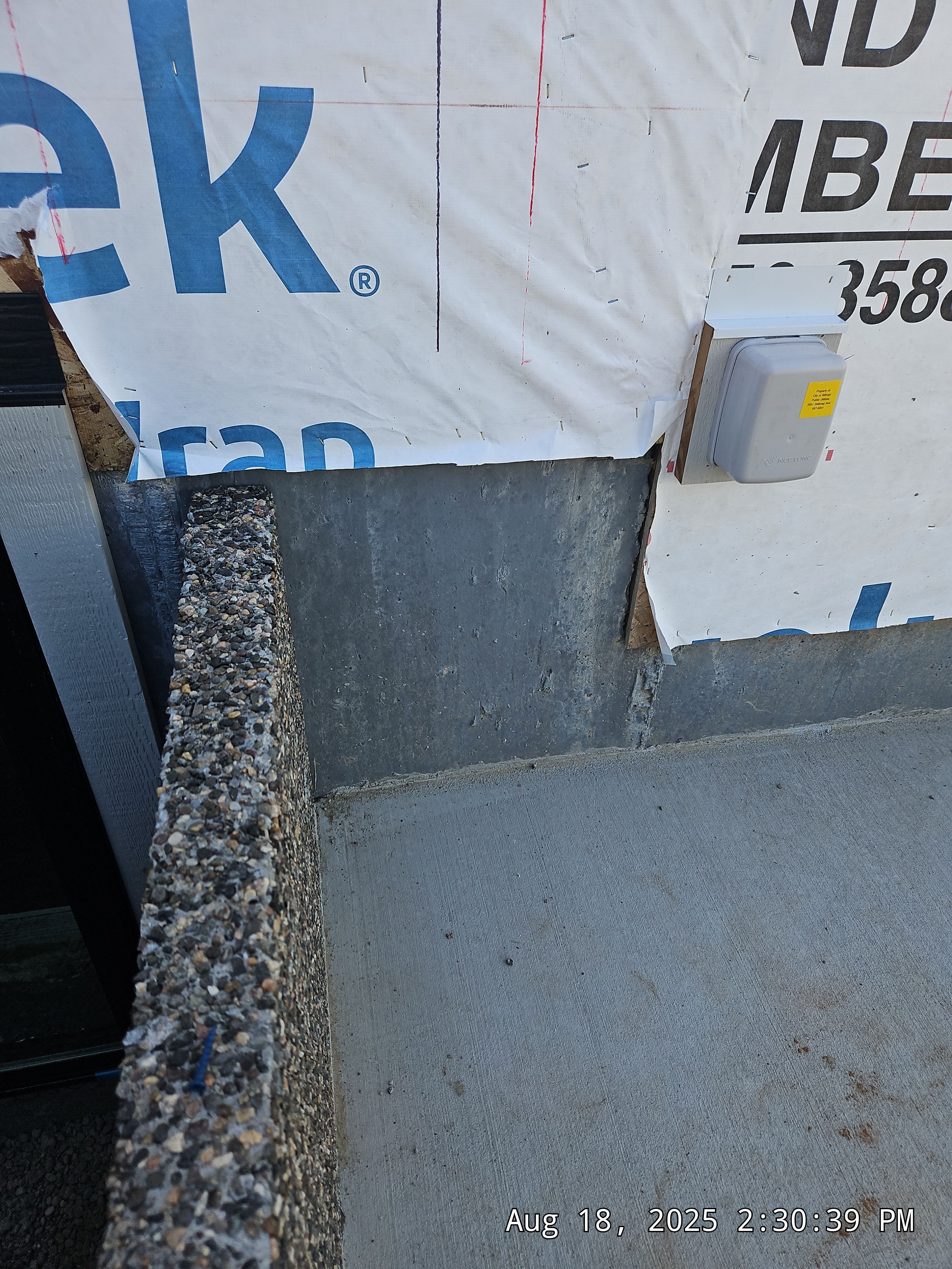 New Construction LP Smartside by Plankwalker Siding & Roofing
