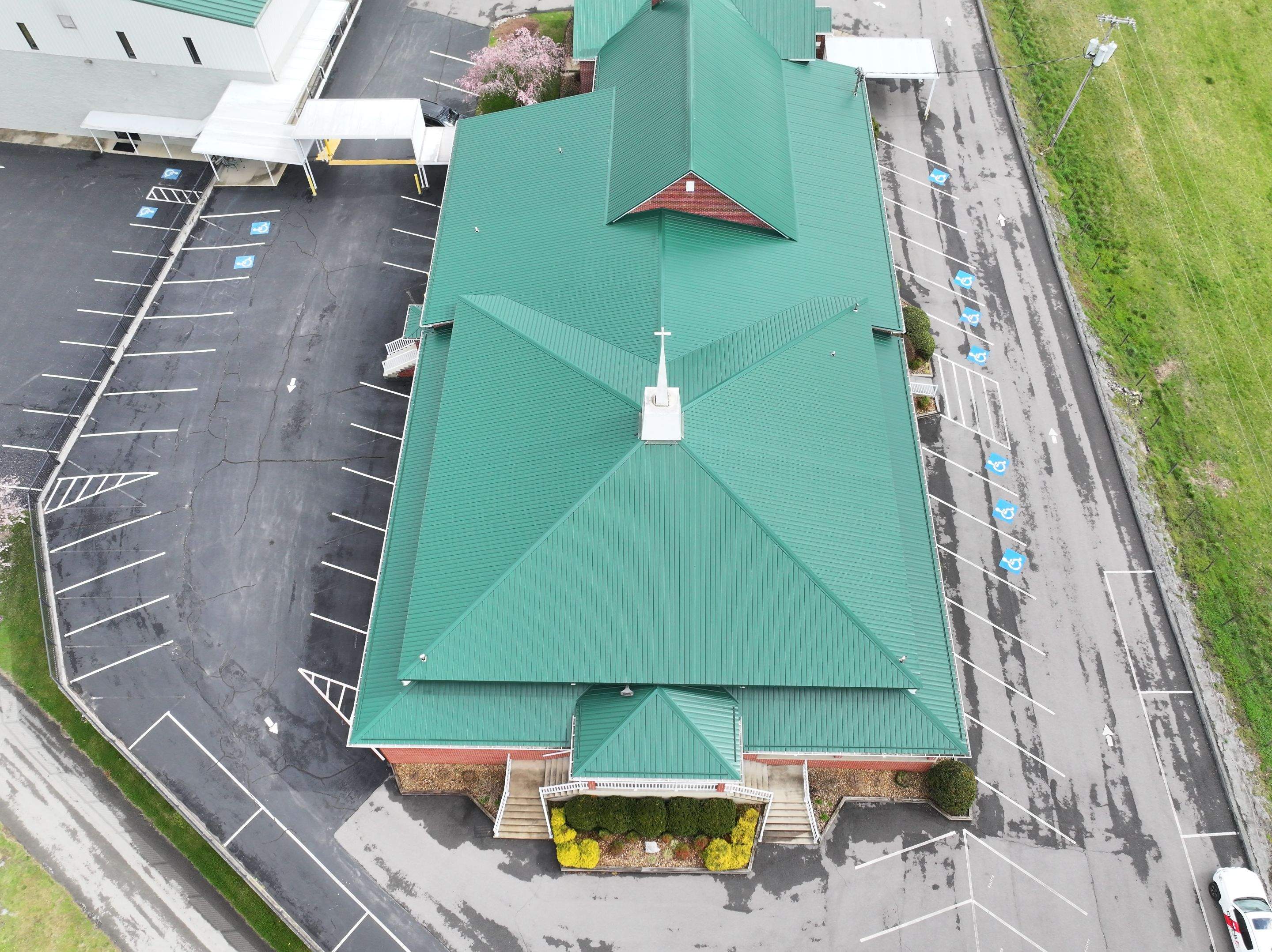 Poplar Ridge Church by Omnia Roofing