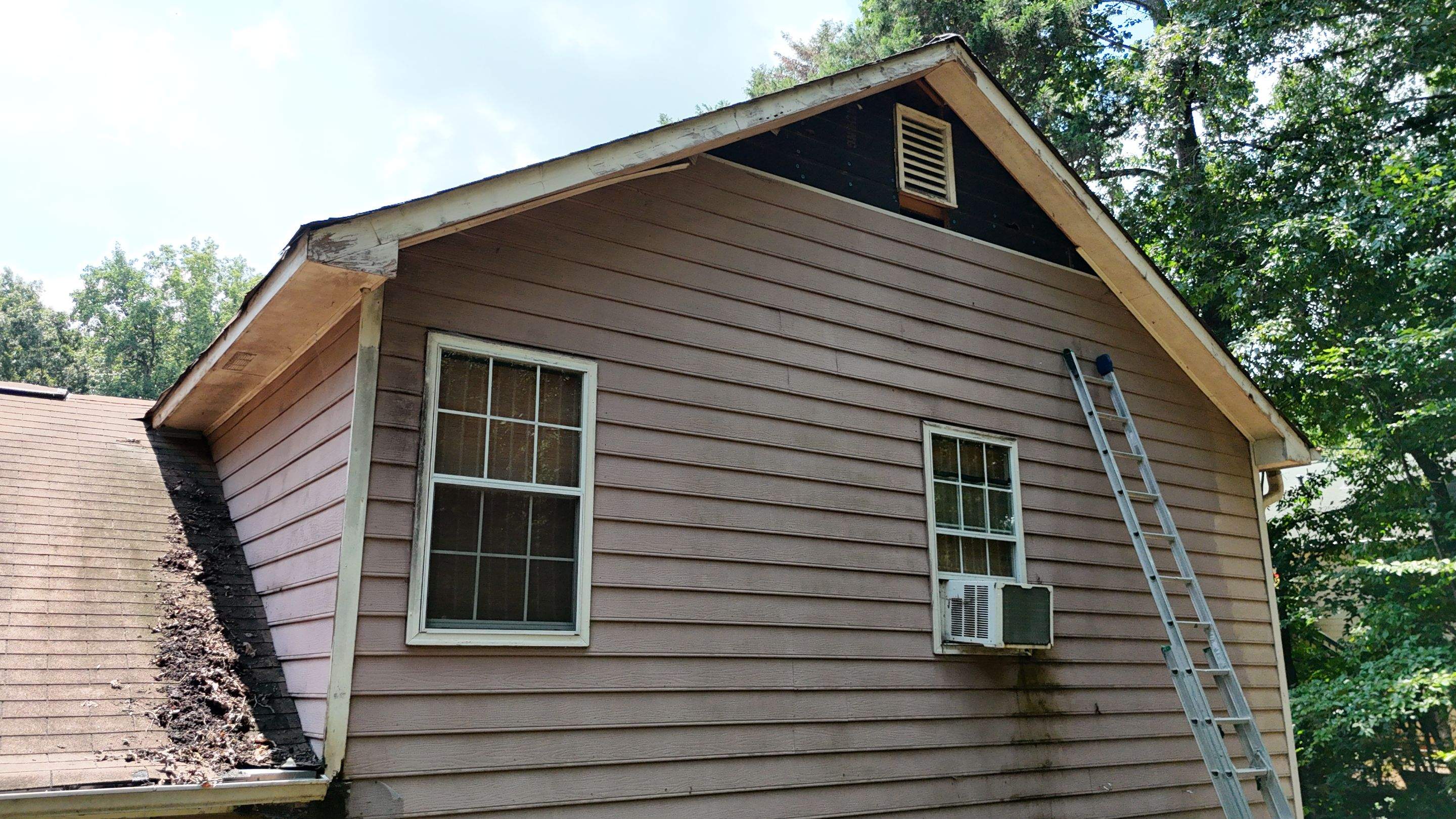 Woodstock, GA Partial Siding Replacement using James Hardie Lap Siding by Nelson Exteriors 