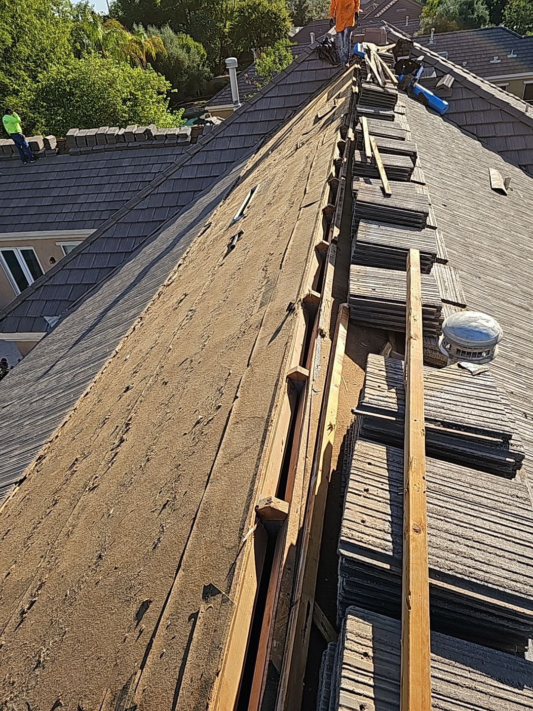 Sierra Beige Concrete Tile  by Reimagine Roofing