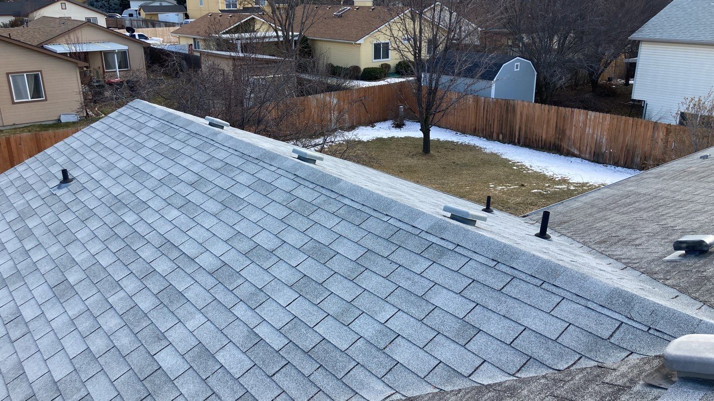 Single Story roofing replacement Meridian in using Owens Corning Oakridge shingles in Estate Grey by ID Roofing LLC