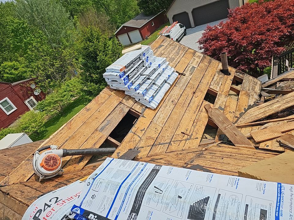 ATLAS PINNACLE COLOR: PEWTER by Eagle Eye Roofing