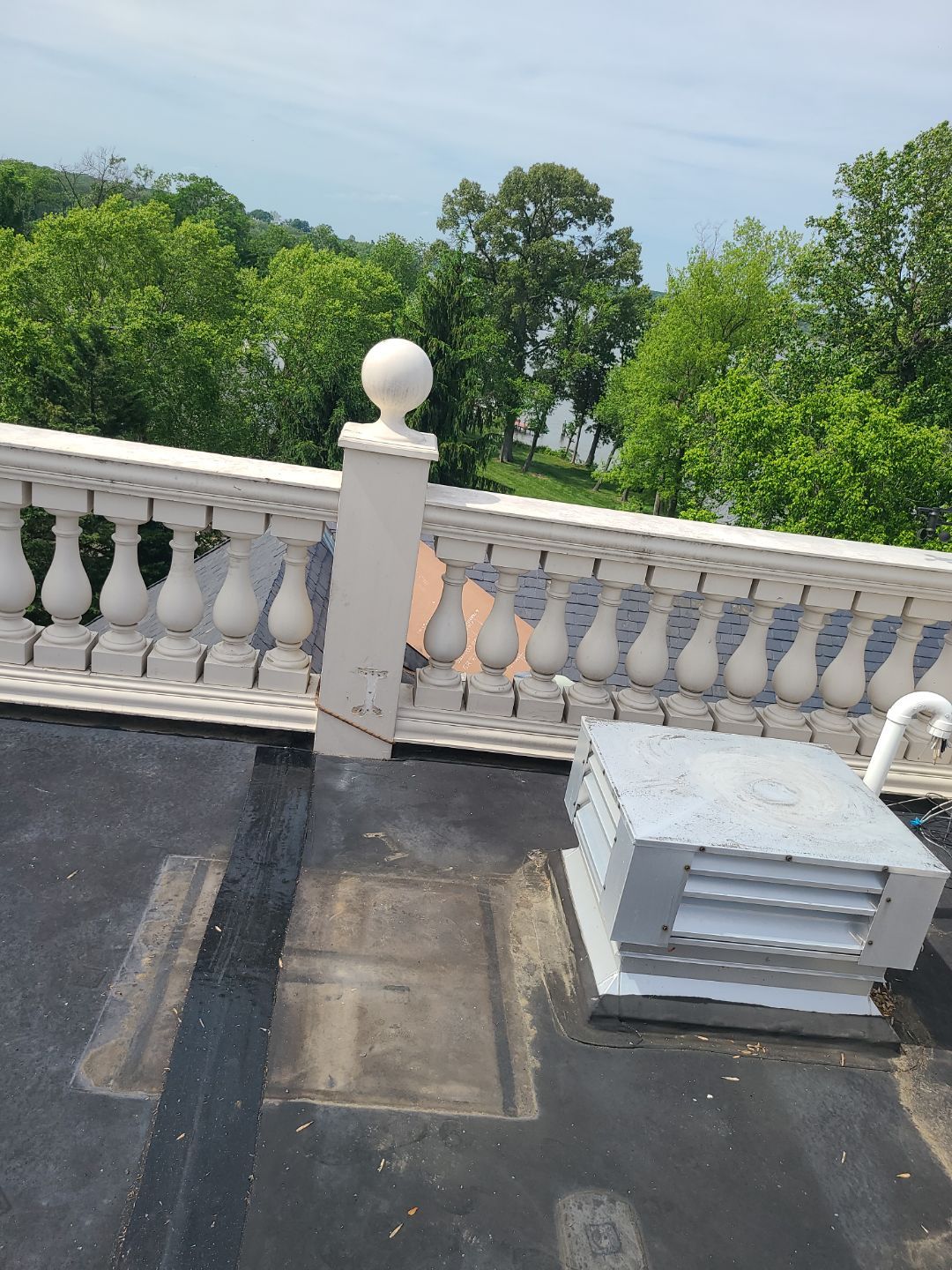 Lorton: EPDM Flat Roof with Partial Slate Replacement by RM Banning, Inc.