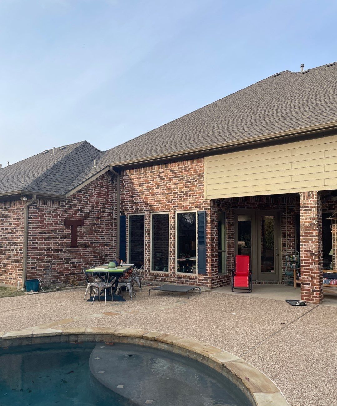 Patio & Pool bath addition by SLM General Contractors & Roofing